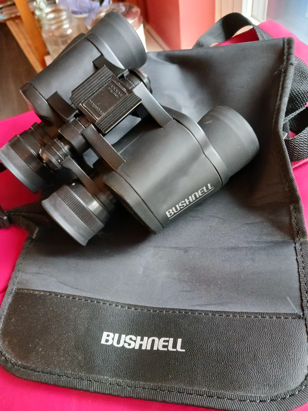Bushnell Binoculars with Case - photo 2