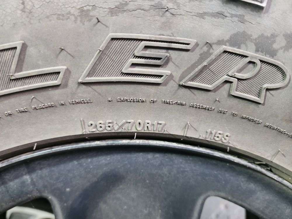 Goodyear Wrangler All-Terrain Truck Tire 265/70R17 - photo 2