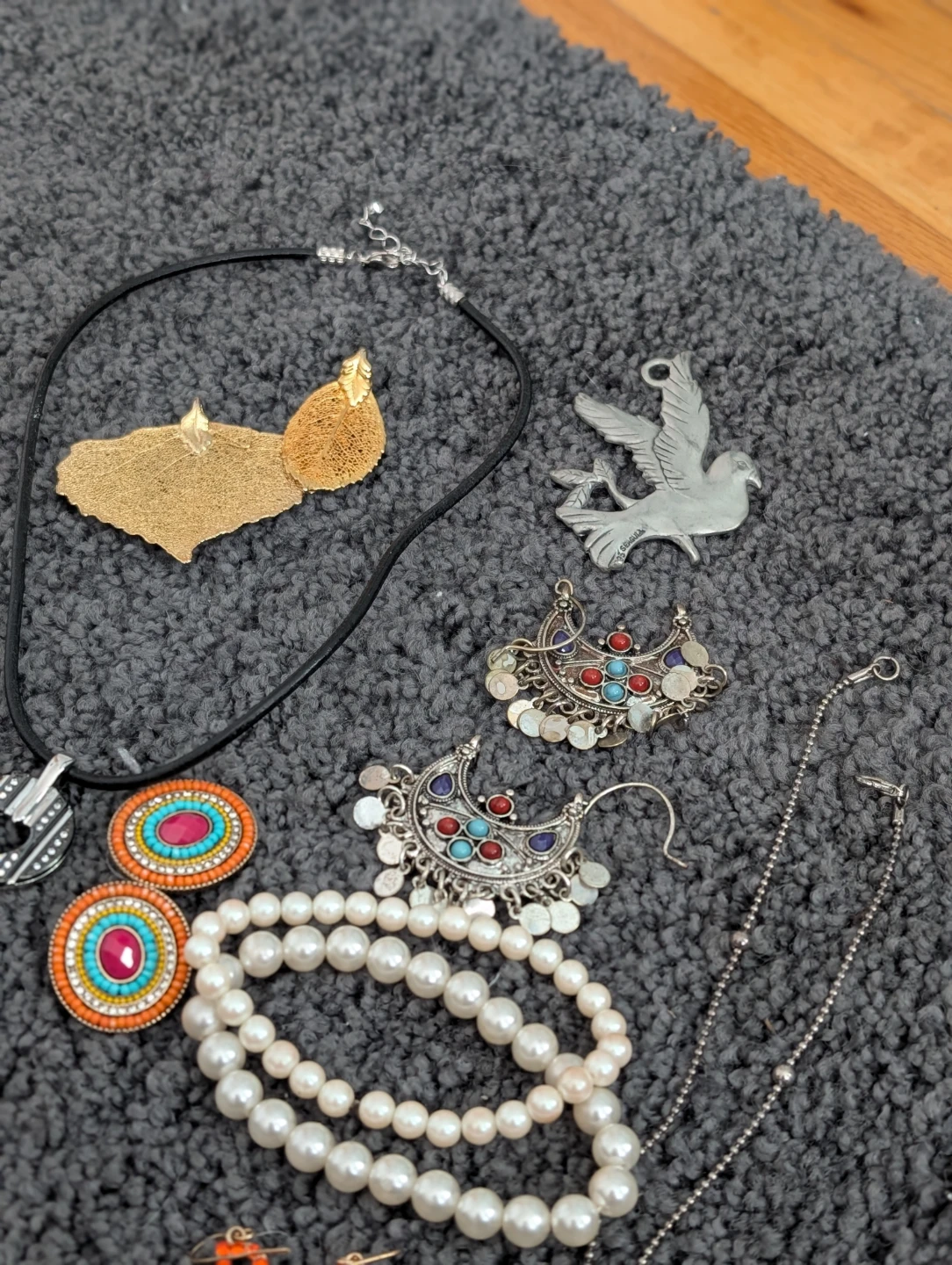 Costume jewellery. Various pieces - photo 2