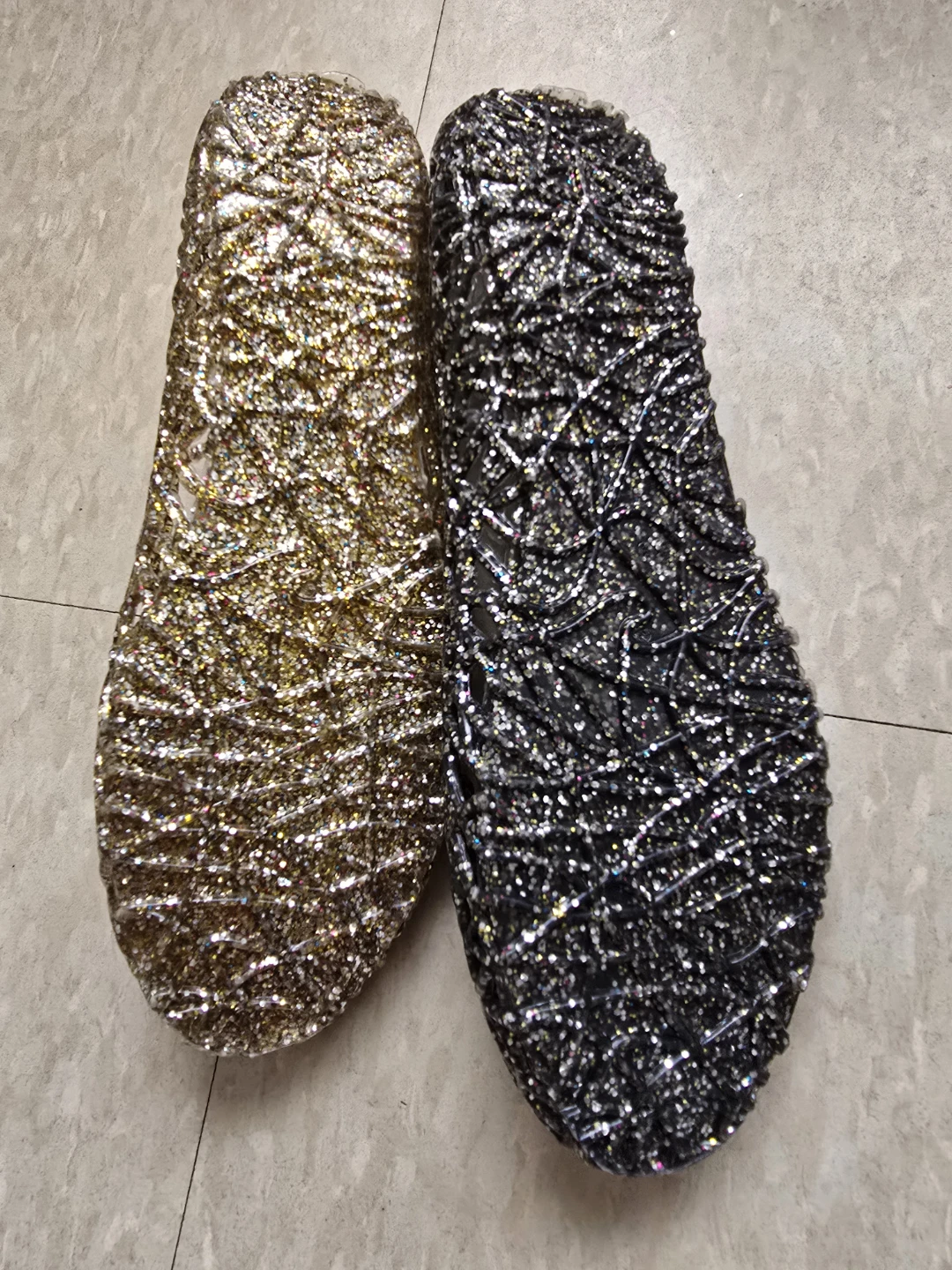 OHMBRA Glitter Jelly Flats - Gold & Black - photo 4