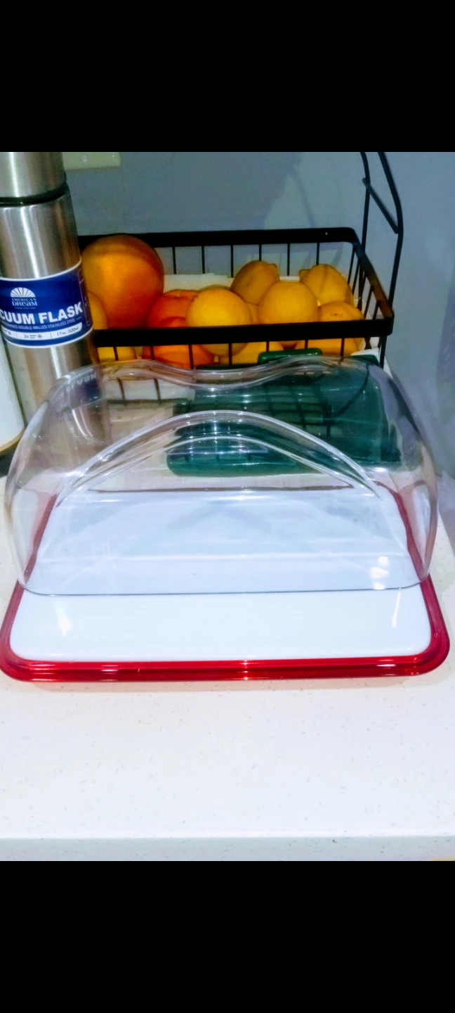 2 in 1 Clear Food Keeper with Red Trim