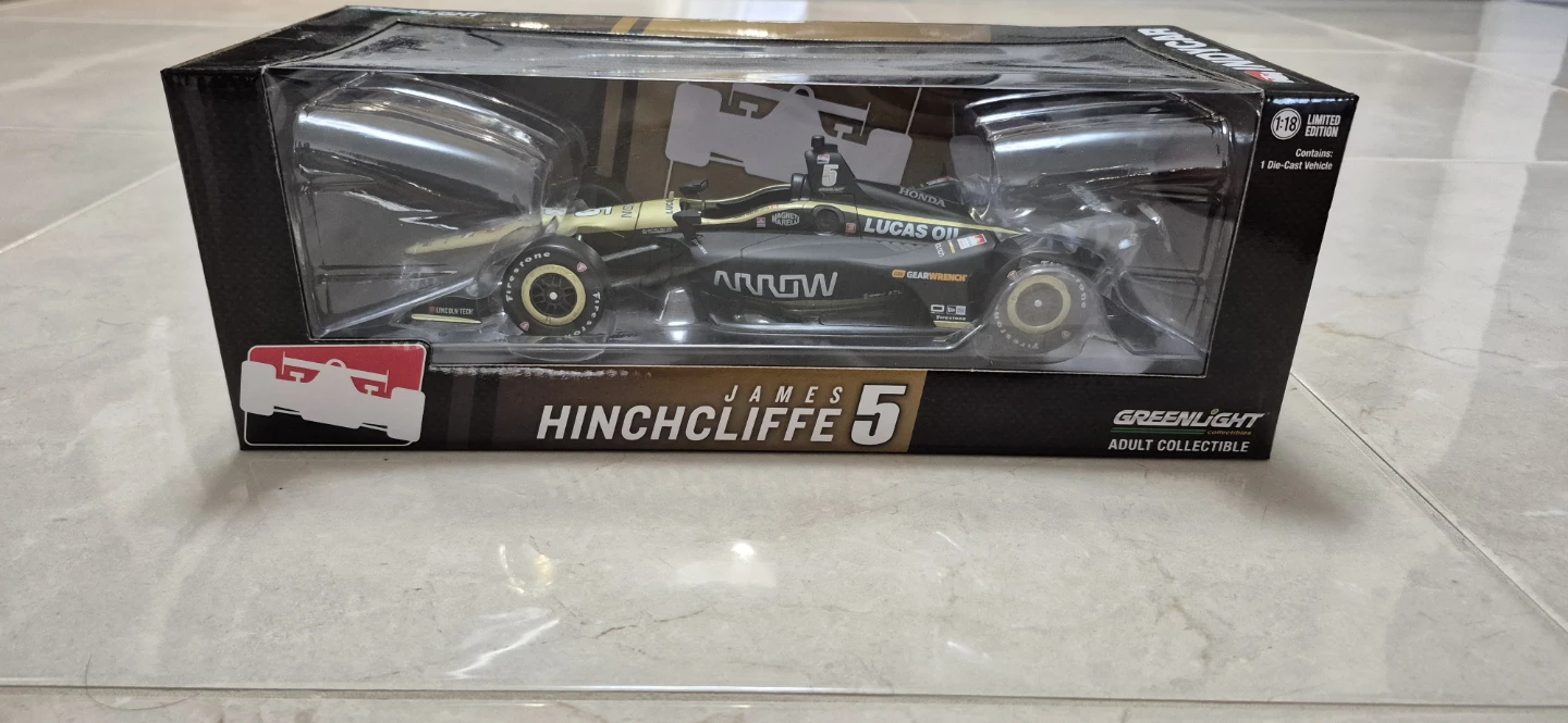 Greenlight James Hinchcliffe #5 IndyCar 1:18 Adult Collectible - photo 2