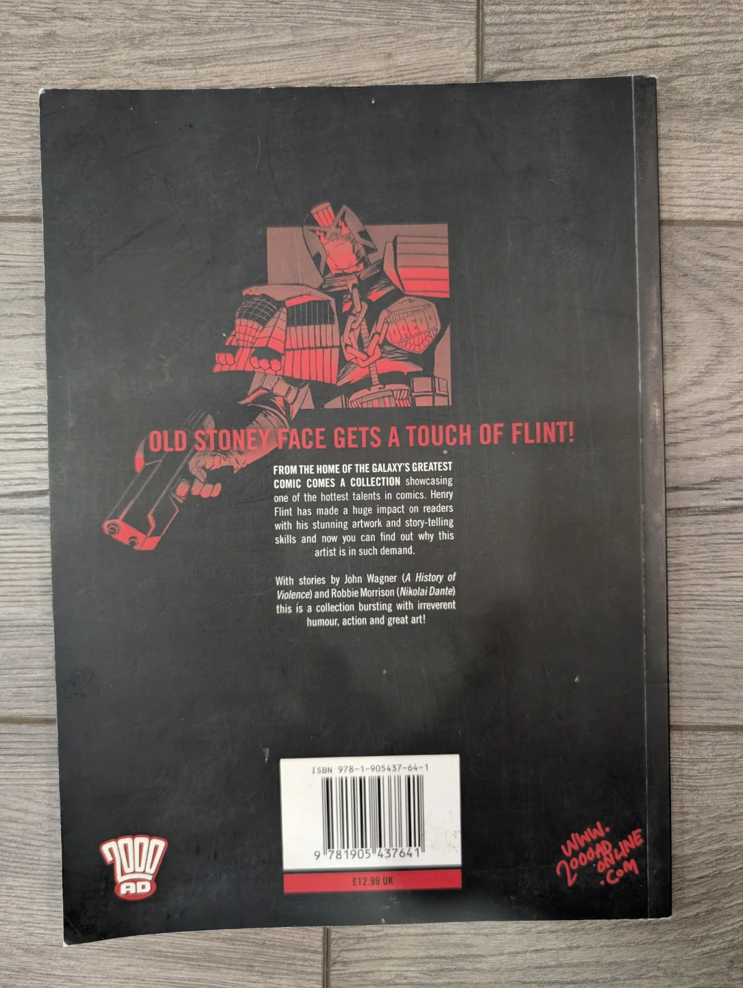 EUC - Judge Dredd: The Henry Flint Collection - photo 2