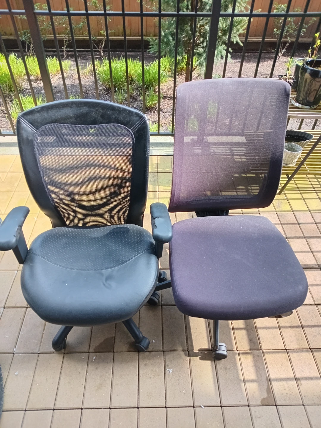 Black Mesh Office Chair