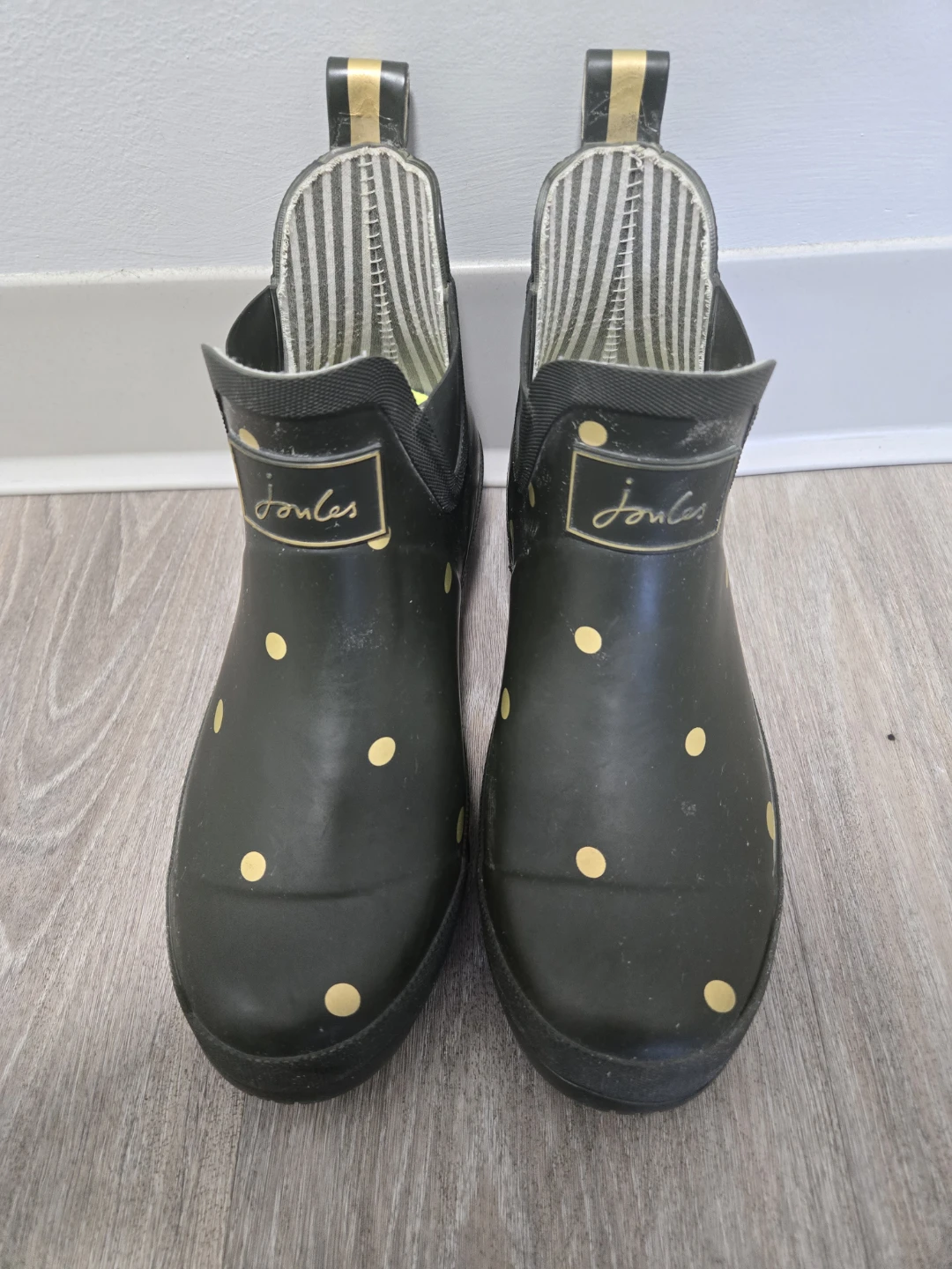 Joules Black Gold Polka Dot Chelsea Rain Boots