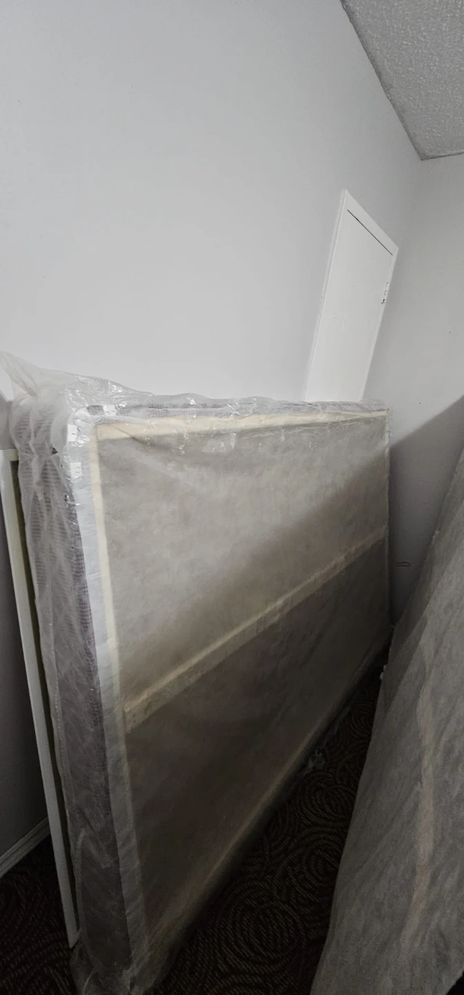 Mattress box