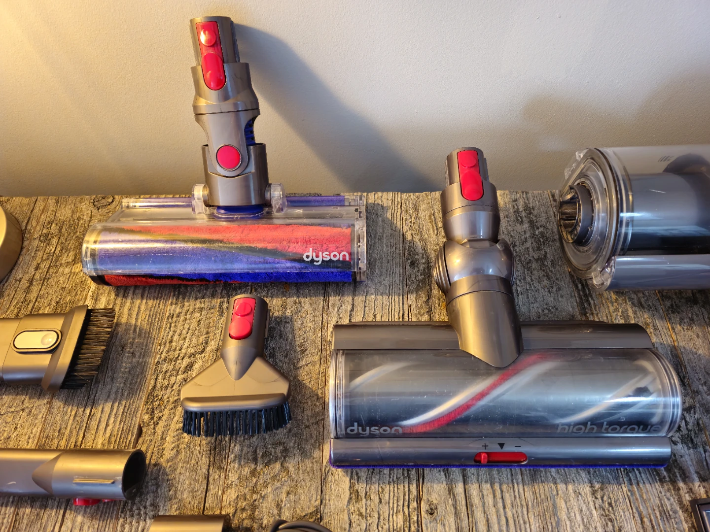 Dyson V11 Absolute Cordless Vacuum Cleaner - photo 5