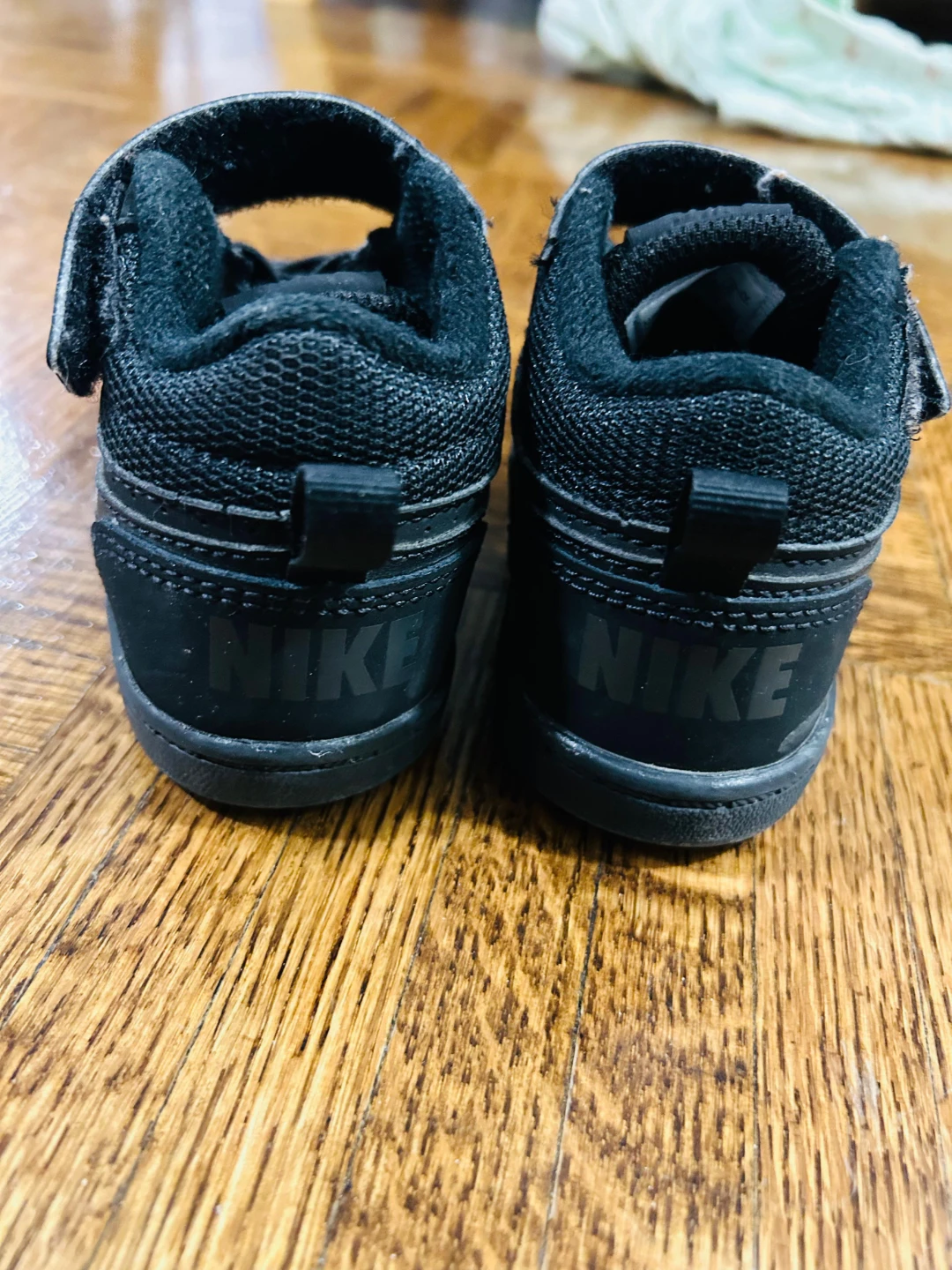 Nike Toddler Black Shoes Size 8C - photo 3