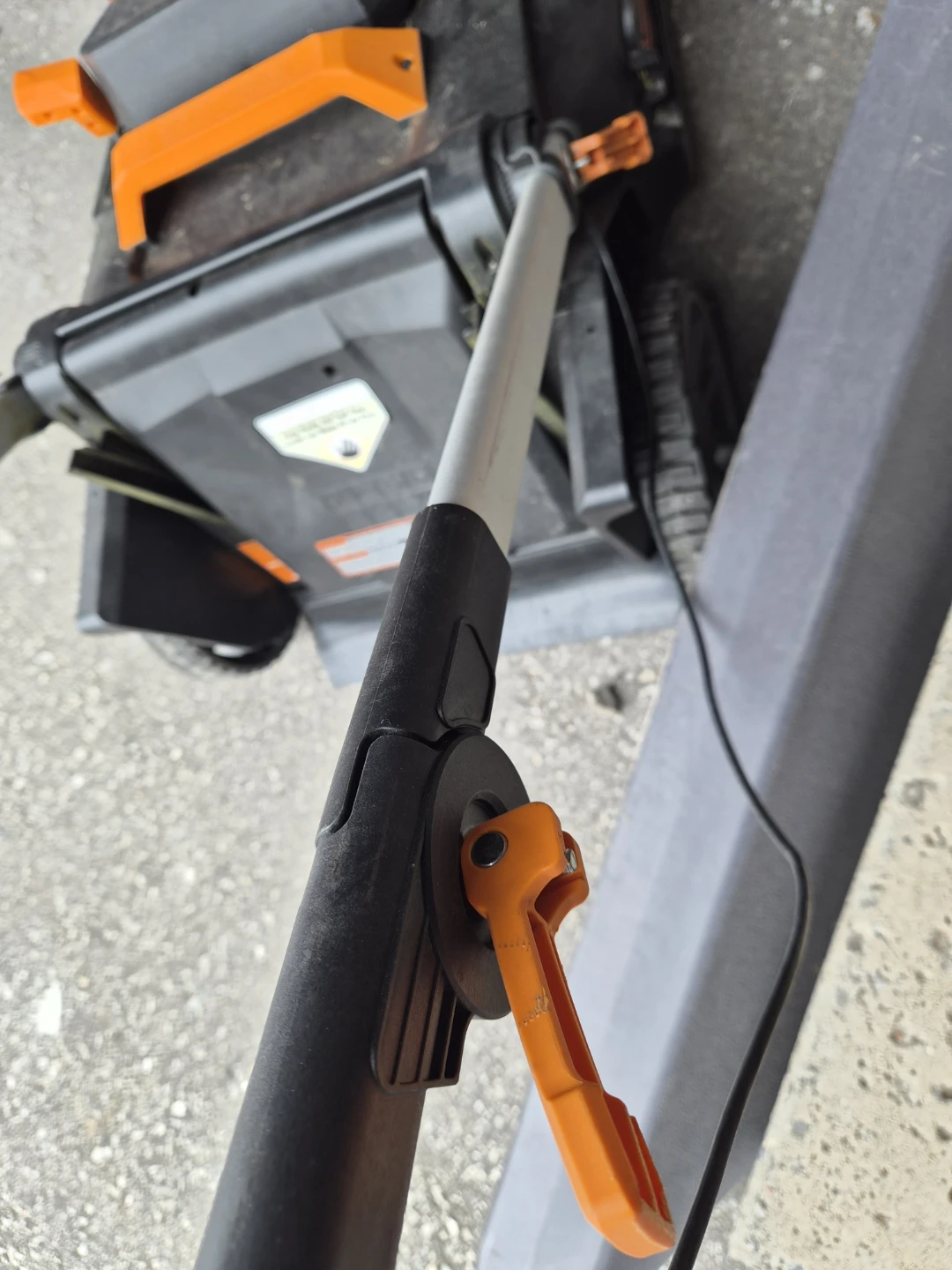 LawnMaster Lithium-Ion Power Brushless Mower - photo 4
