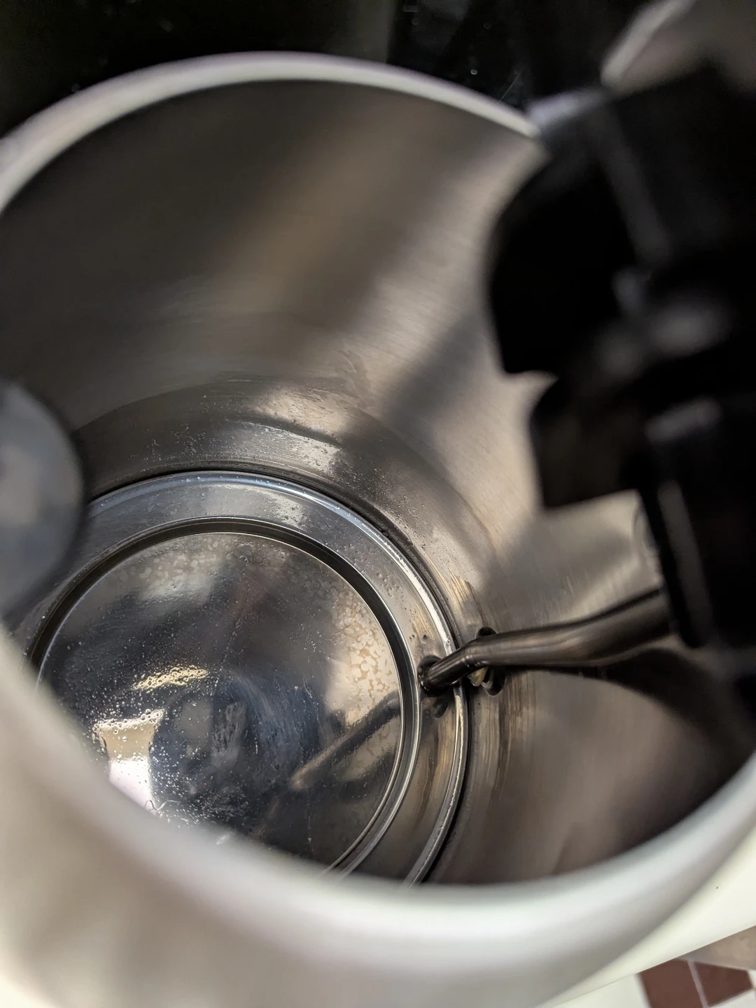 Stainless Steel Electric Kettle - photo 2