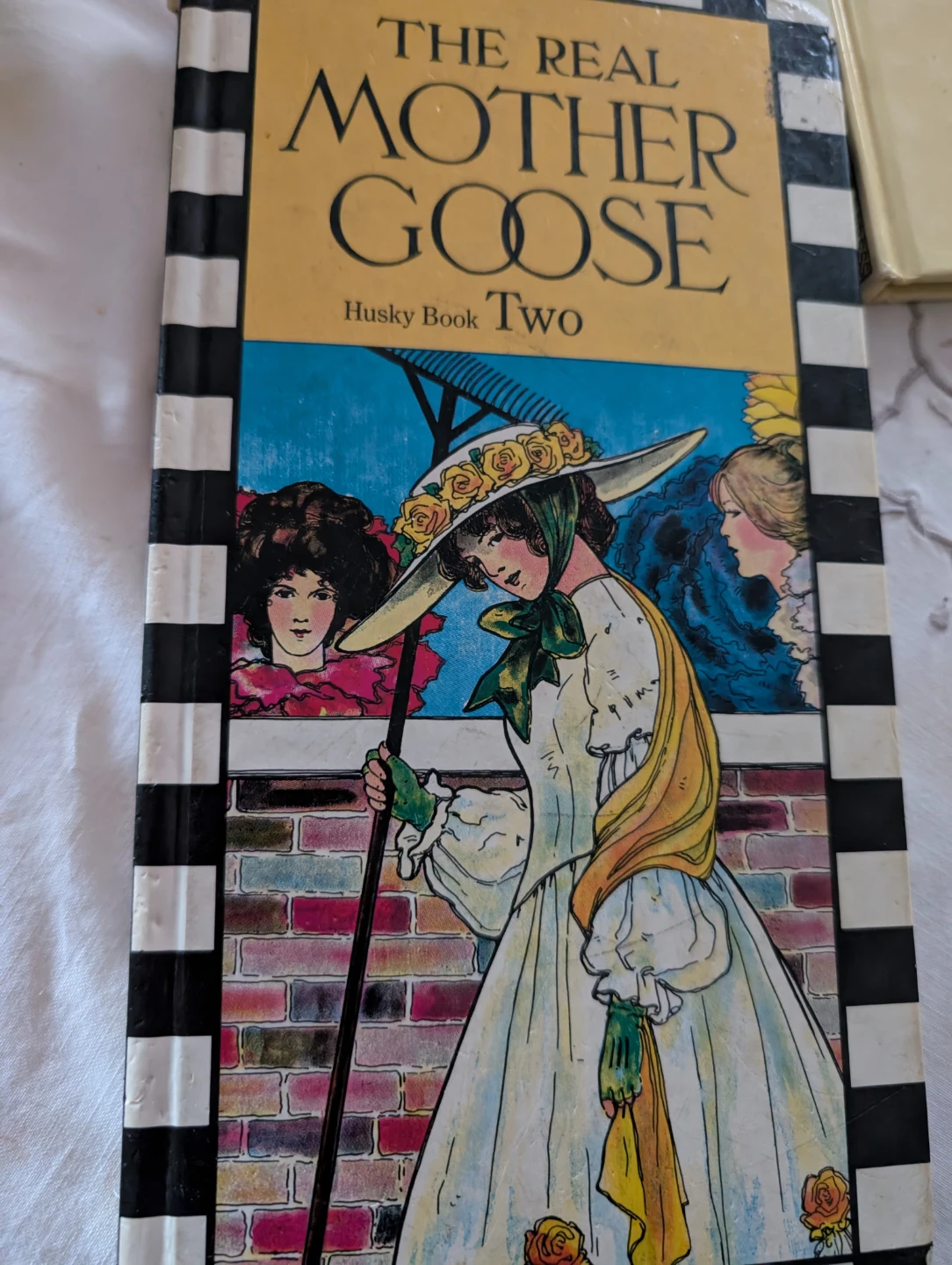 Kids books.The Real Mother Goose Husky Book Two