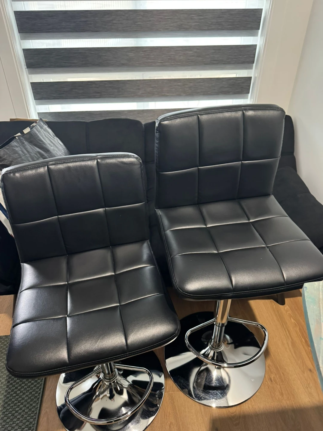 Set of 2 Black Faux Leather Bar Stools
