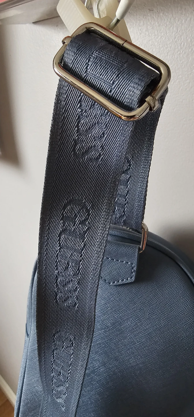 Guess Los Angeles Mini Backpack - photo 3