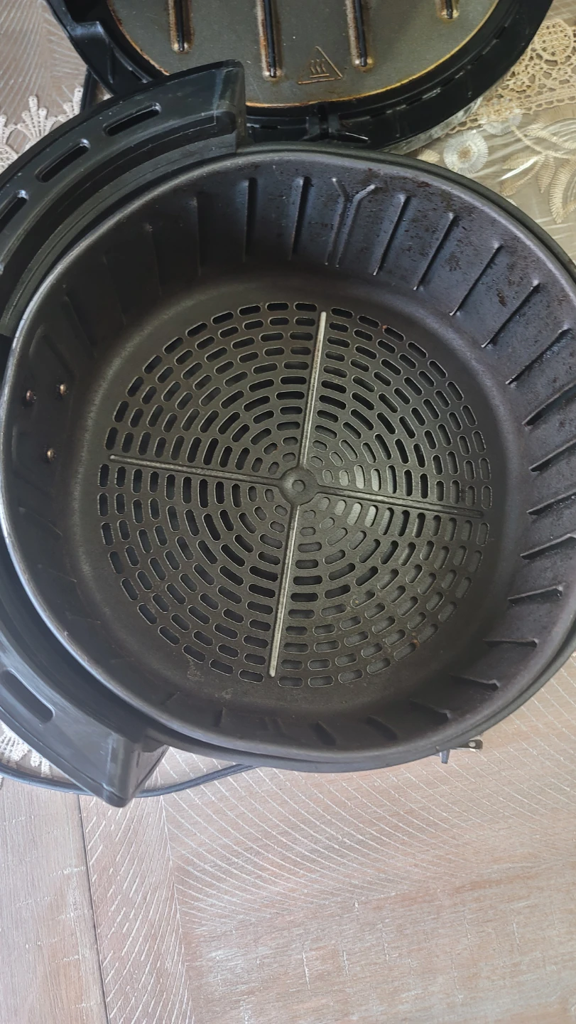 Insignia Air Fryer - photo 4