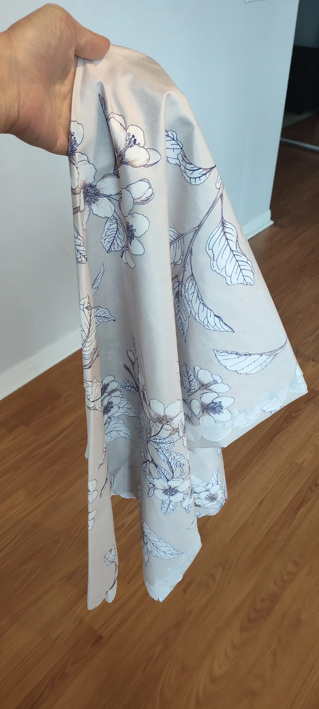 Floral Pattern Tablecloth - photo 2