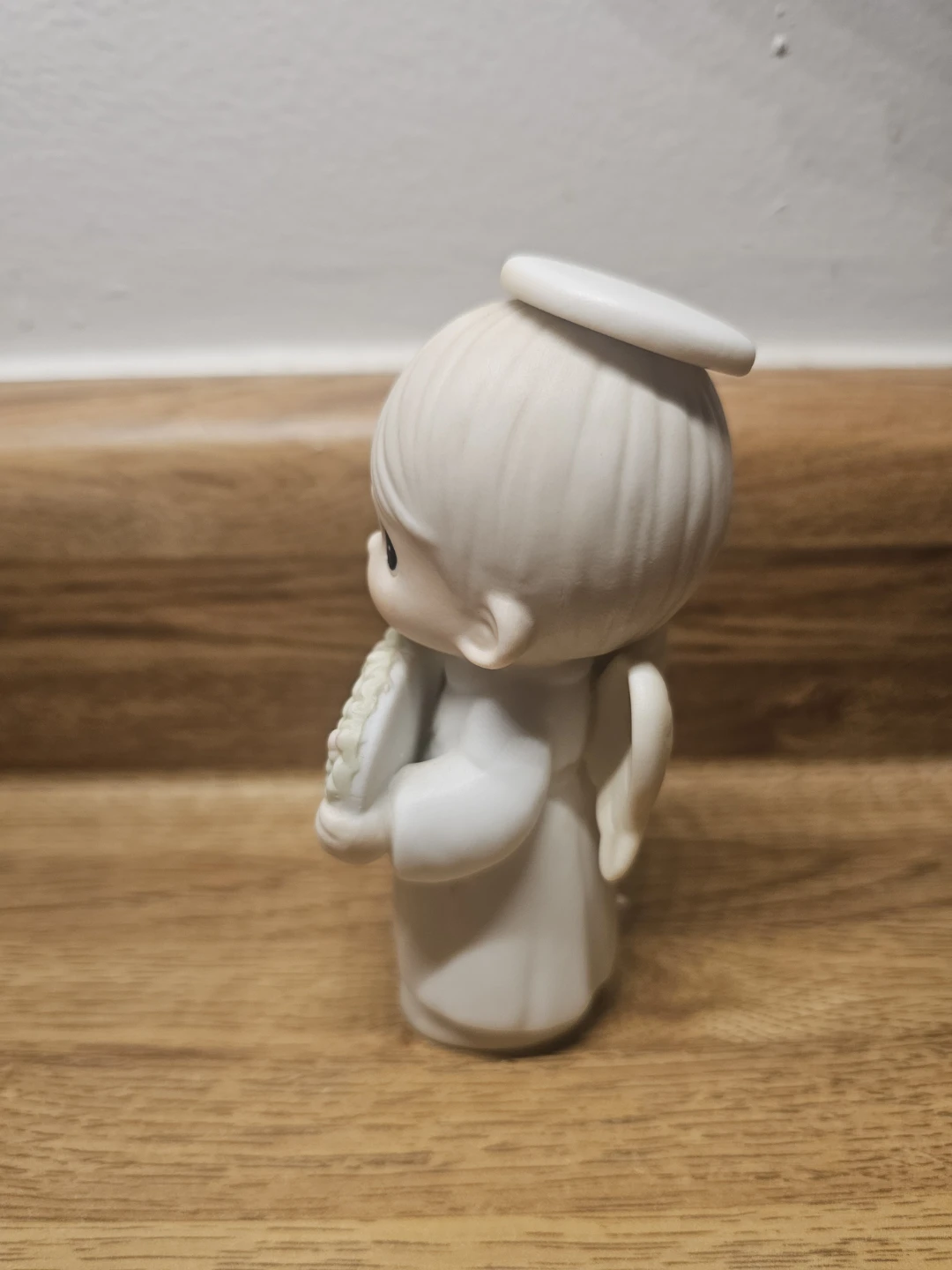 Precious Moments Figurine - photo 4