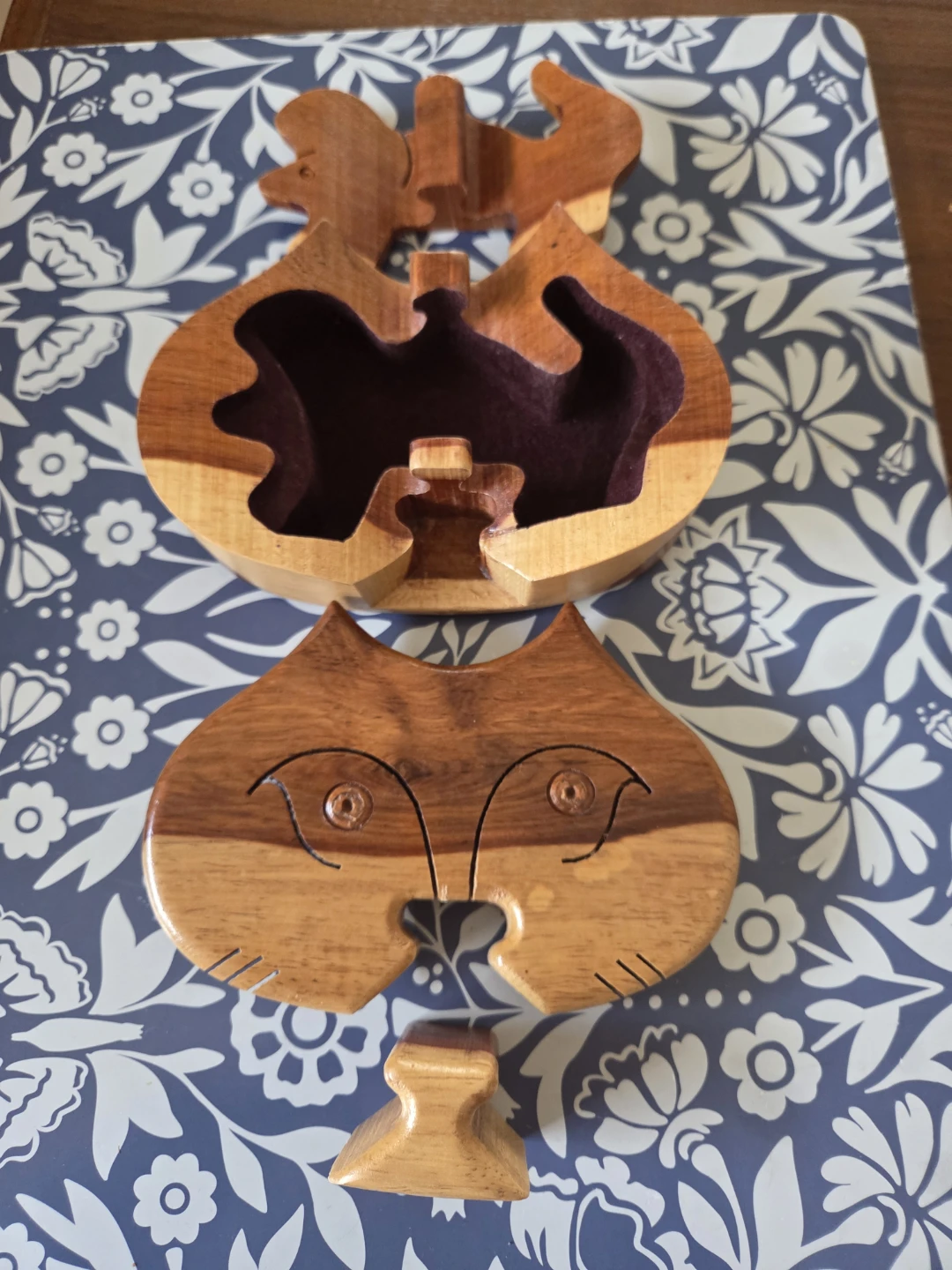 Vintage Wooden Cat Puzzle Box - photo 4