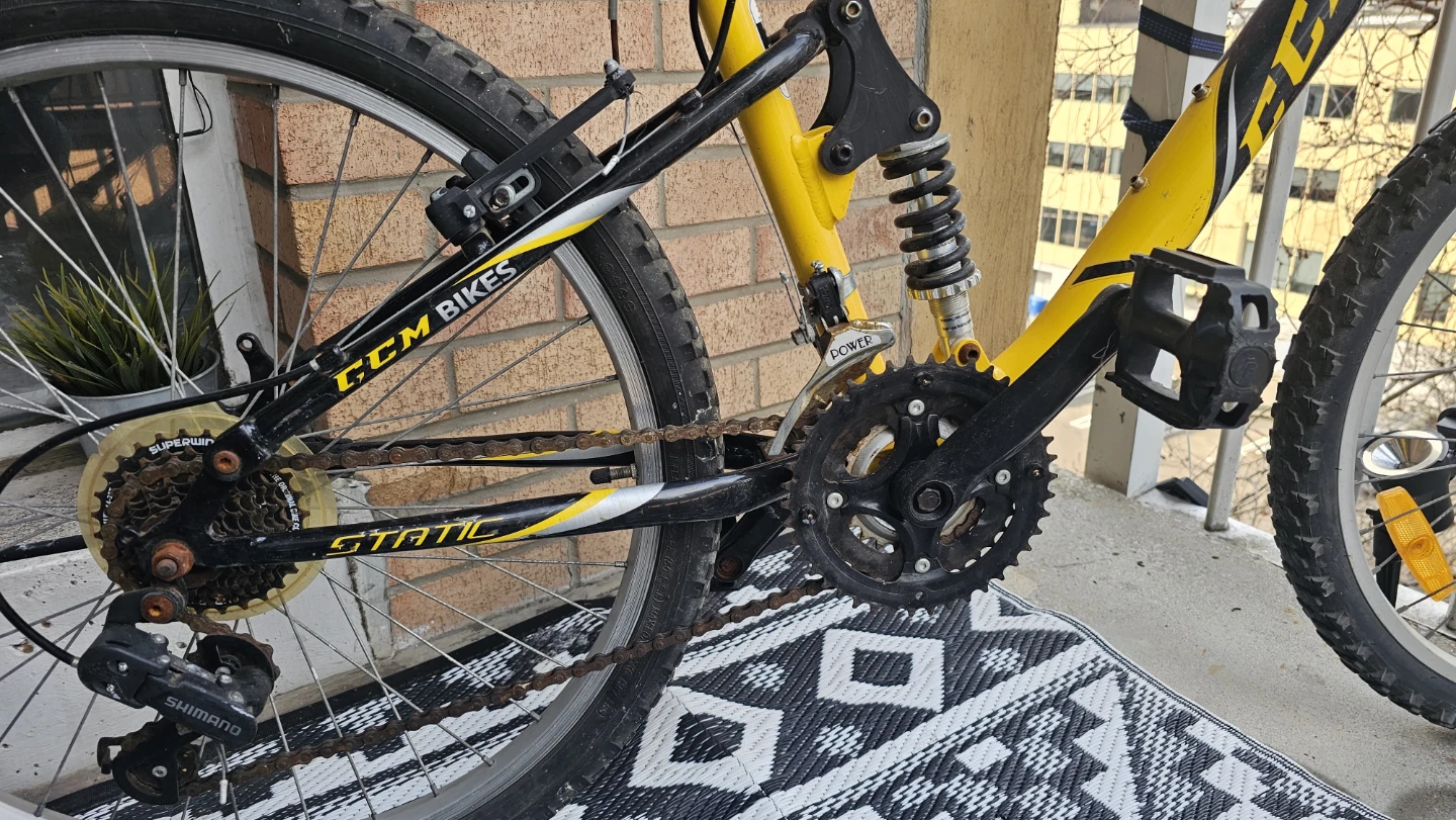 CCM Static 24" Youth Full-Suspension Mountain Bike - photo 2