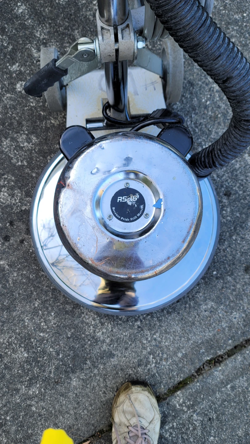 Clarke American Sanders RS16 Floor Buffer/ Sander - photo 3