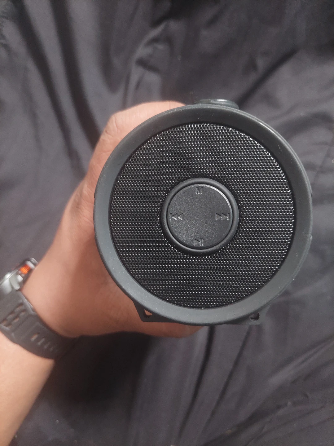 2BEAT Portable Bluetooth Speaker - photo 2