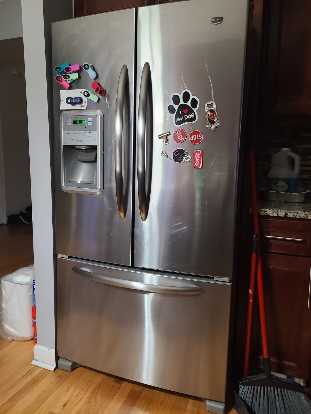 Whirlpool Stainless Steel Gas Range and Microwave Set - photo 2