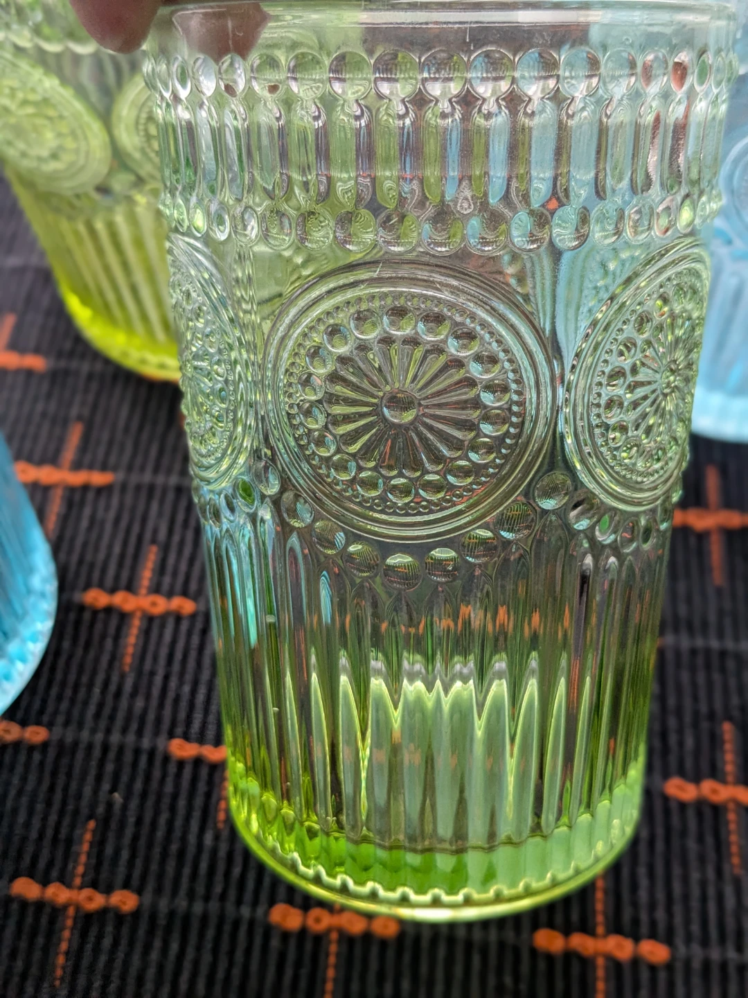 Set of 4 Embossed Glass Tumblers - Blue and Green - photo 5