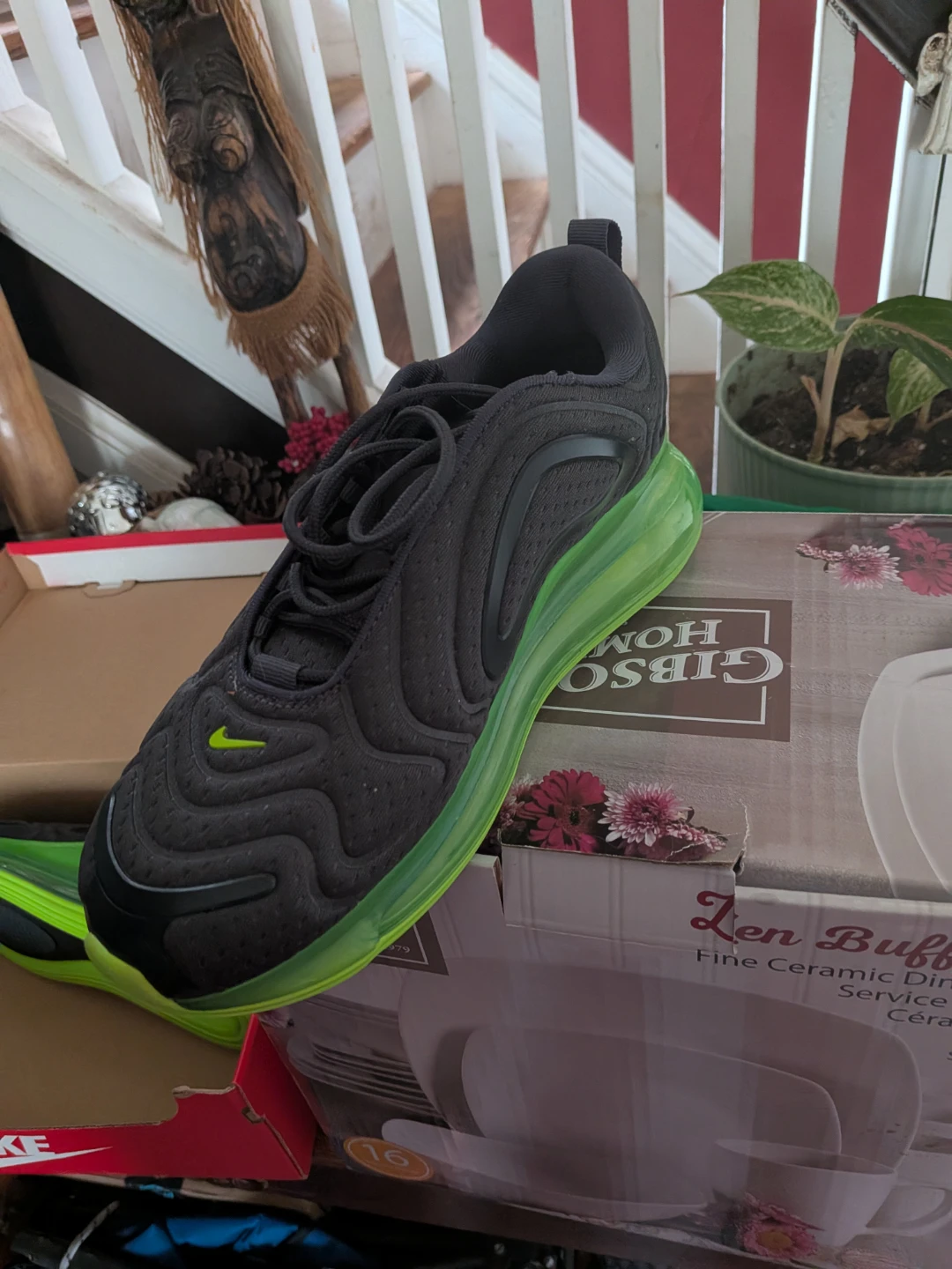 Nike Air Max 720 Shoes Black/Green - photo 5