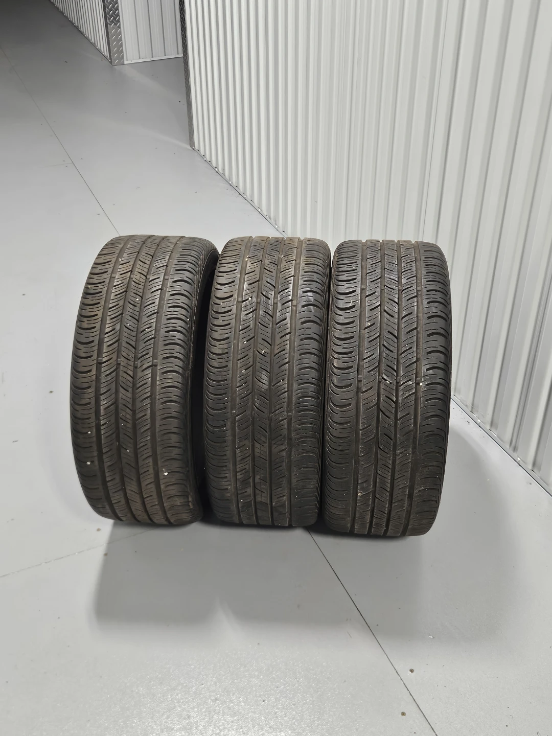 Set of 3 Continental 235/40R18 Tires - photo 2