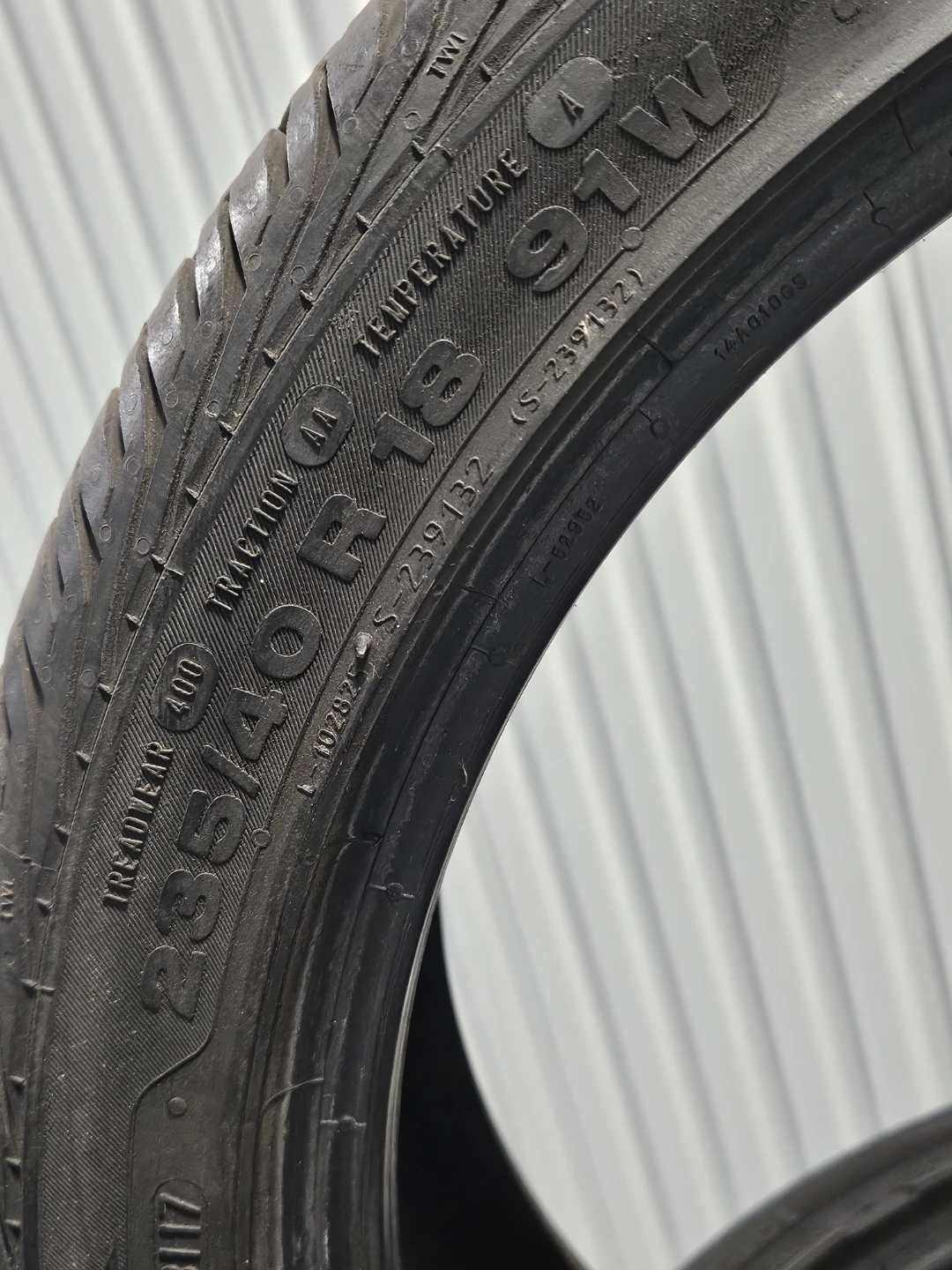 Set of 3 Continental 235/40R18 Tires - photo 5