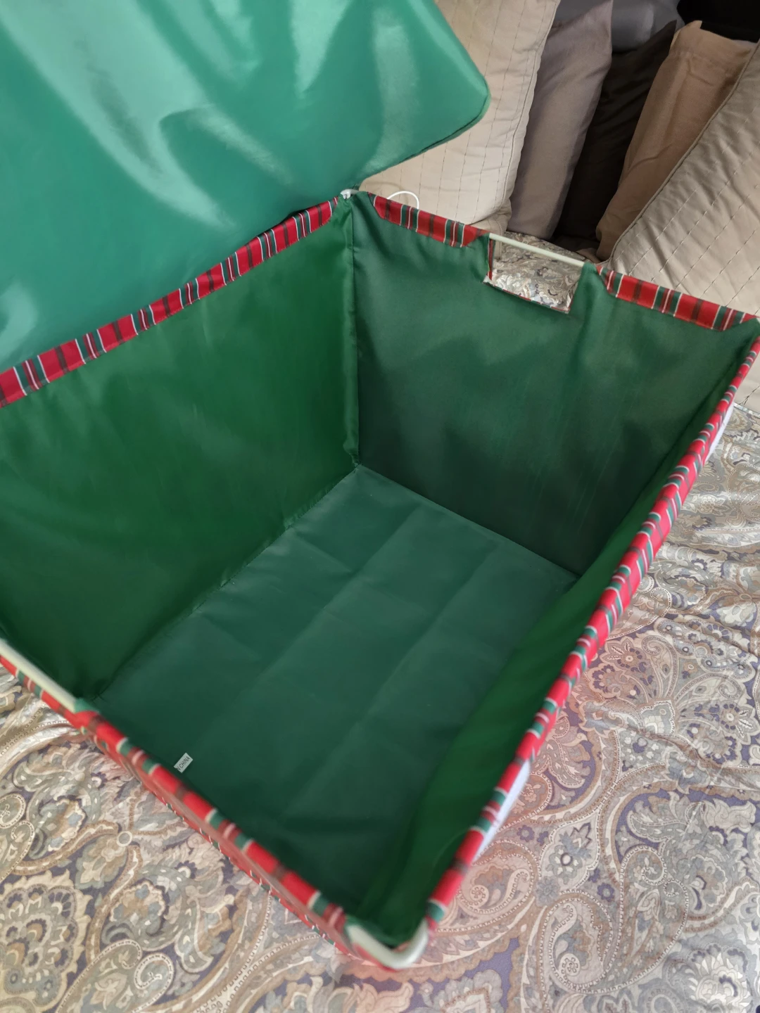Storage bins ~REDUCED PRICE ~ - photo 3