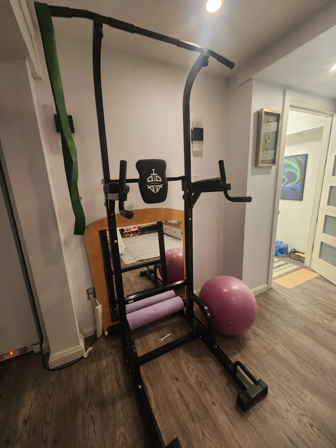 Multi-station Workout Tower with Dip Station