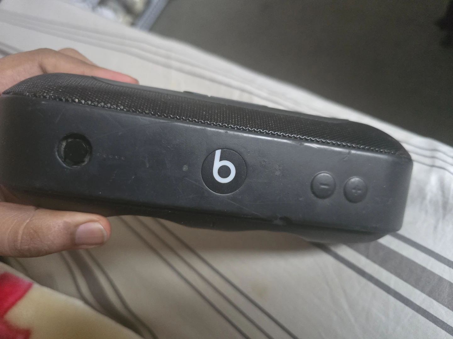 Beats Pill Portable Bluetooth Speaker - Black - photo 4