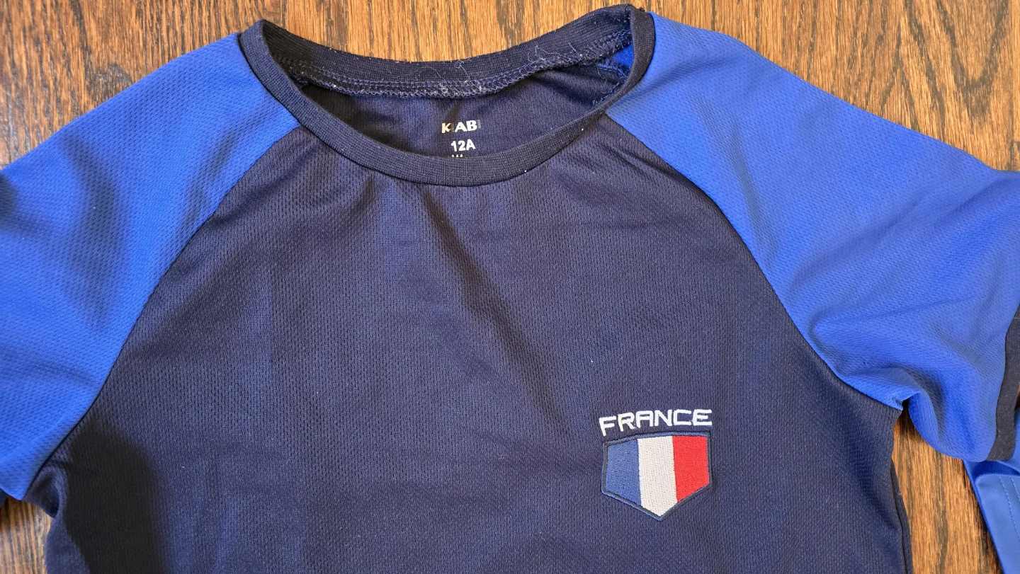 3 sets Kids France Soccer Jersey and Shorts Set 10/12Y - photo 3