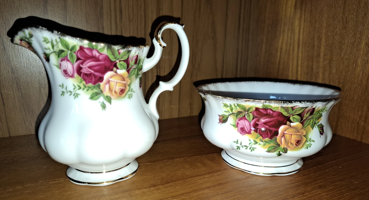 Royal Albert Old Country Roses Tea Set Pieces - photo 4