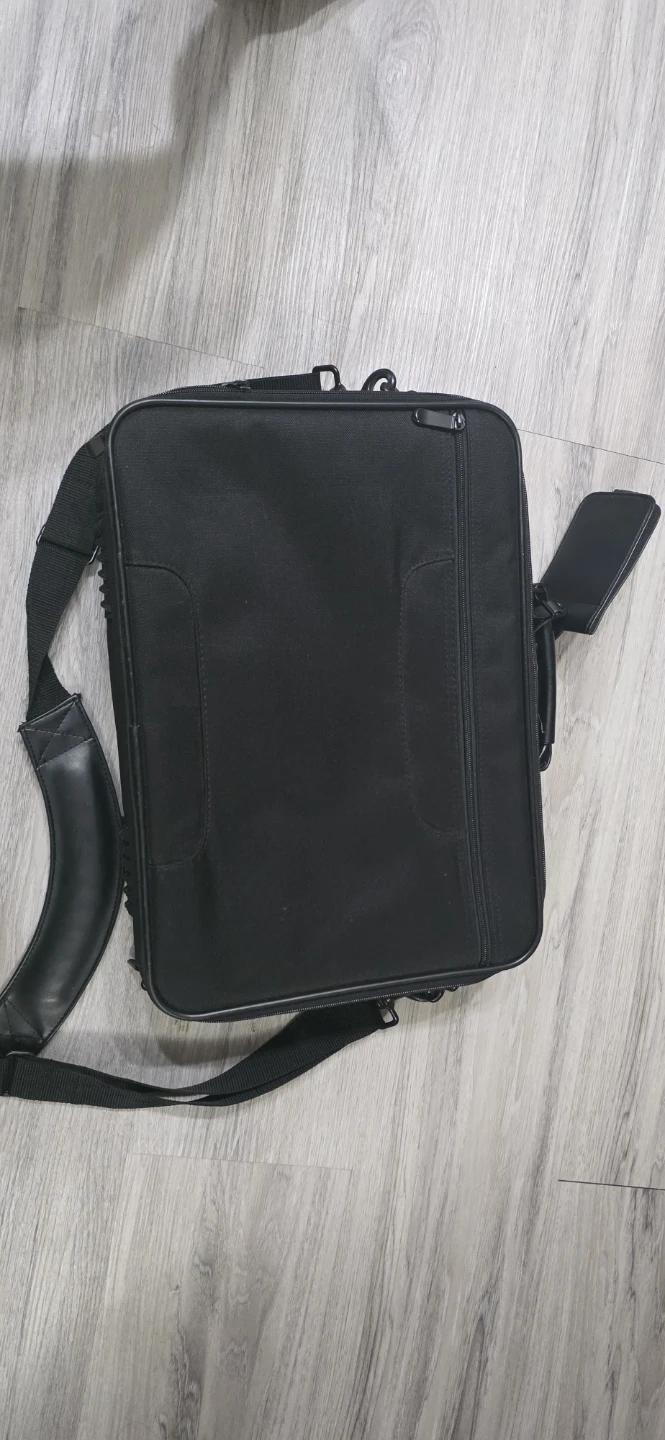 Black Briefcase / Laptop Bag with Shoulder Strap - photo 3