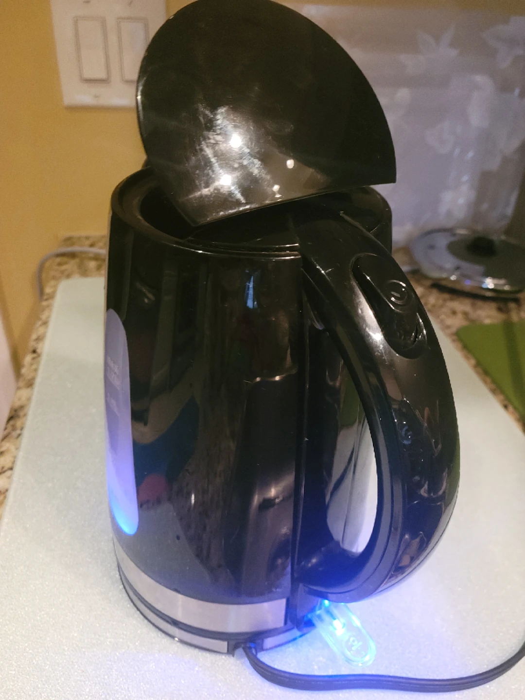PC Black Electric Kettle with Blue Light - photo 3