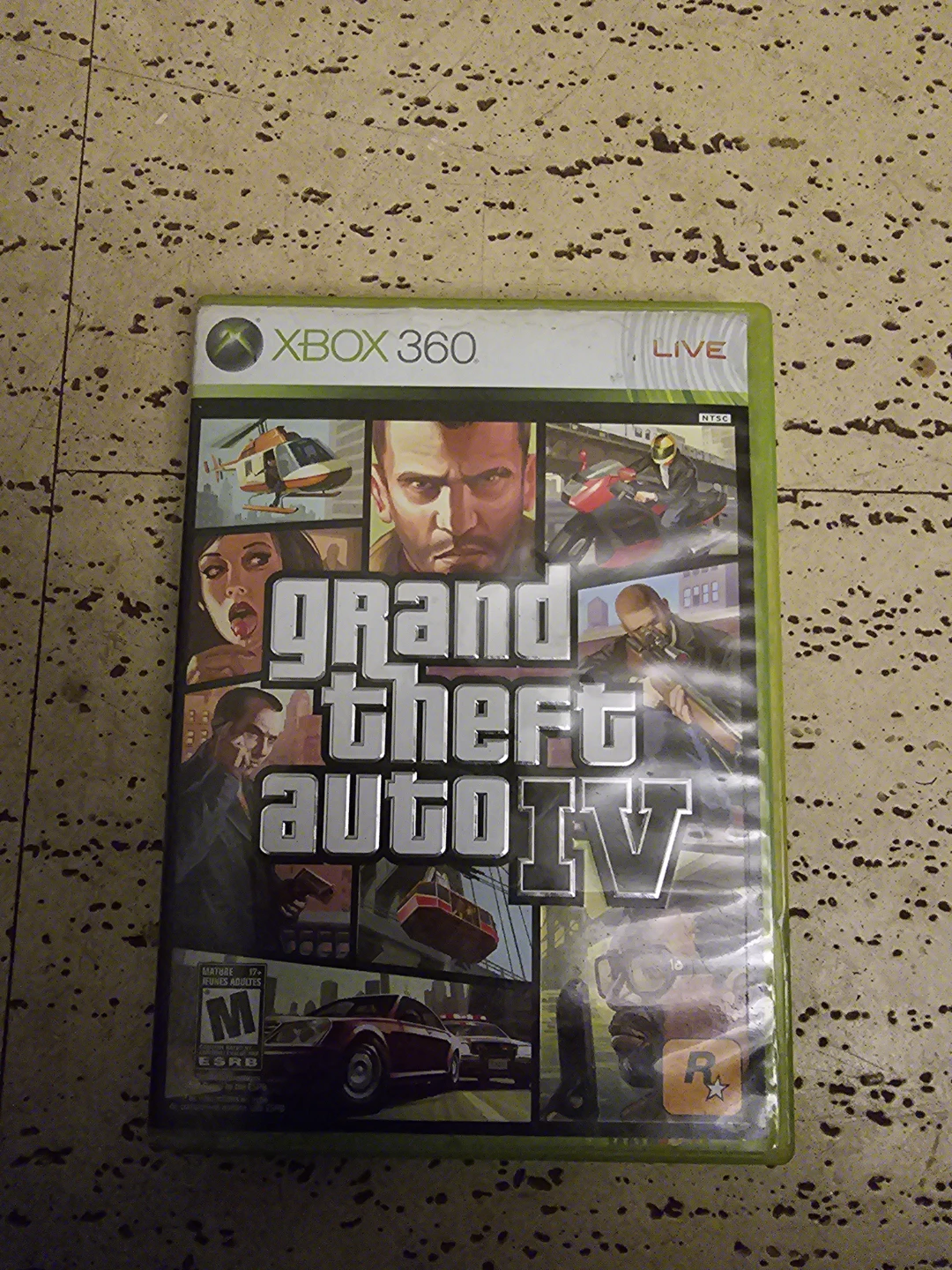 Xbox 360 Grand Theft Auto IV Video Game