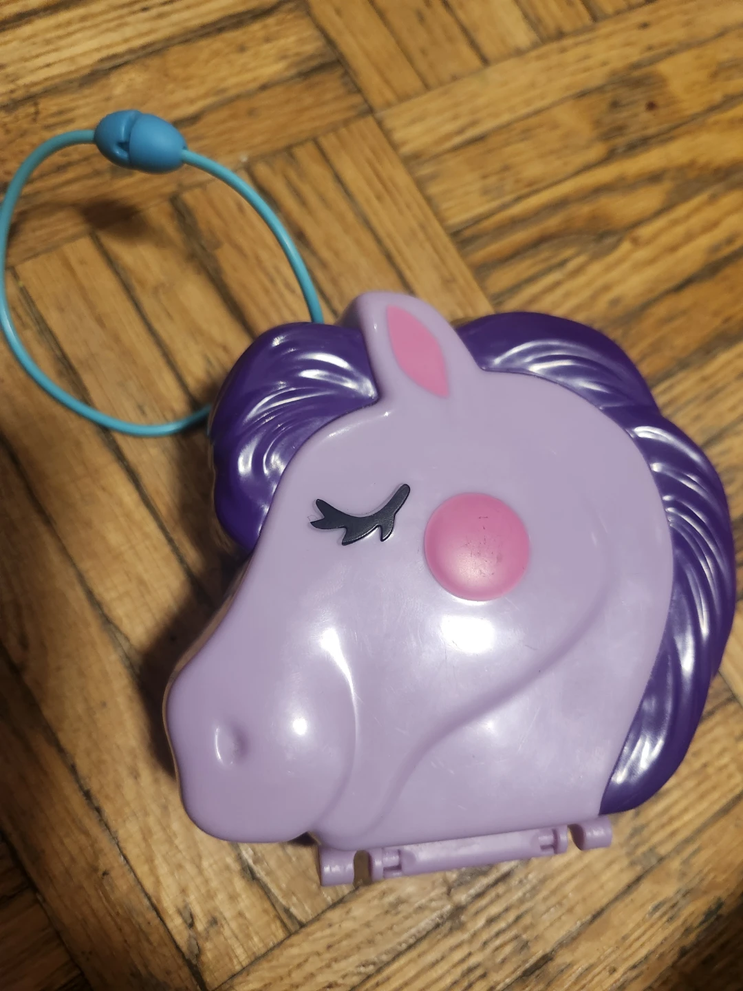 Polly Pocket Horse Stable Compact Playset - photo 2