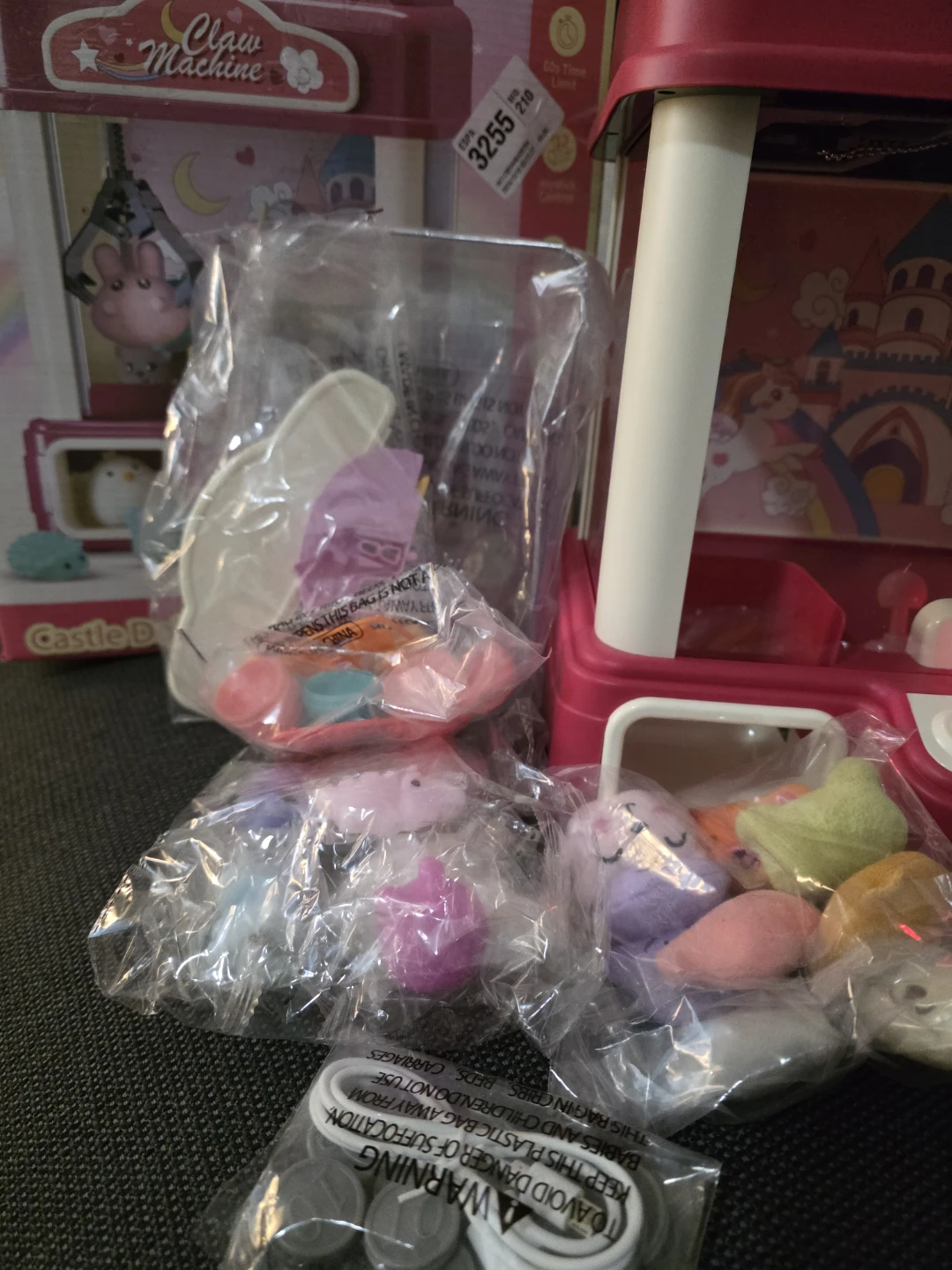 Skirfy 15” Castle Doll Claws Machine - photo 5
