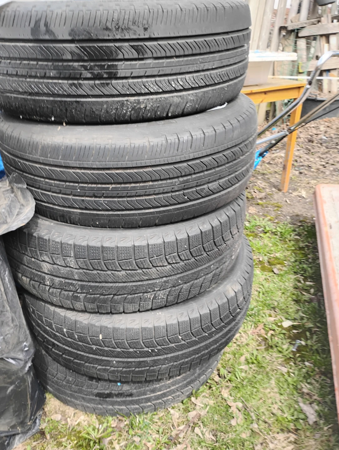 Set of 4 Michelin Tires - photo 2