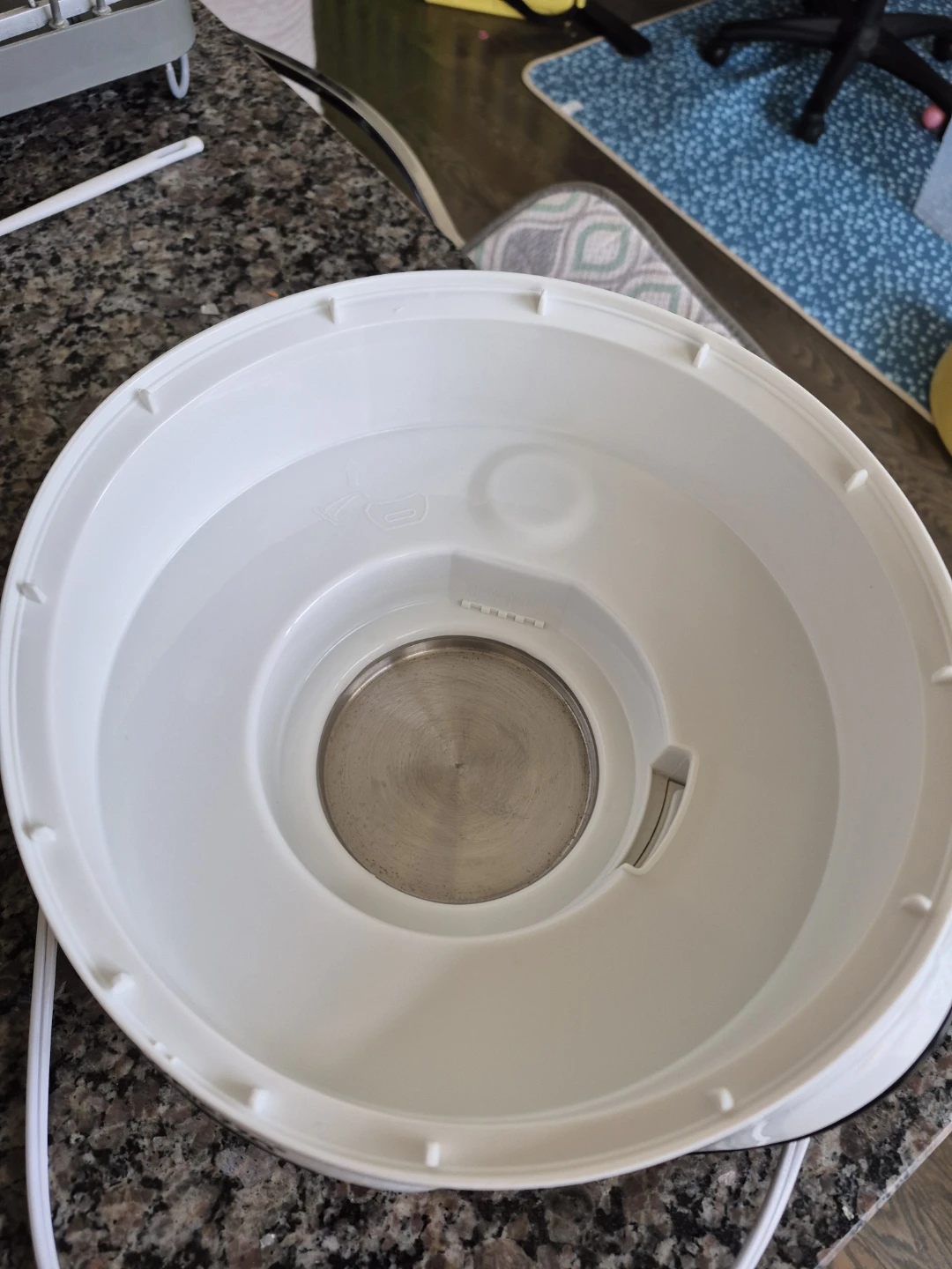 Baby Brezza Bottle Sterilizer and Dryer - photo 4
