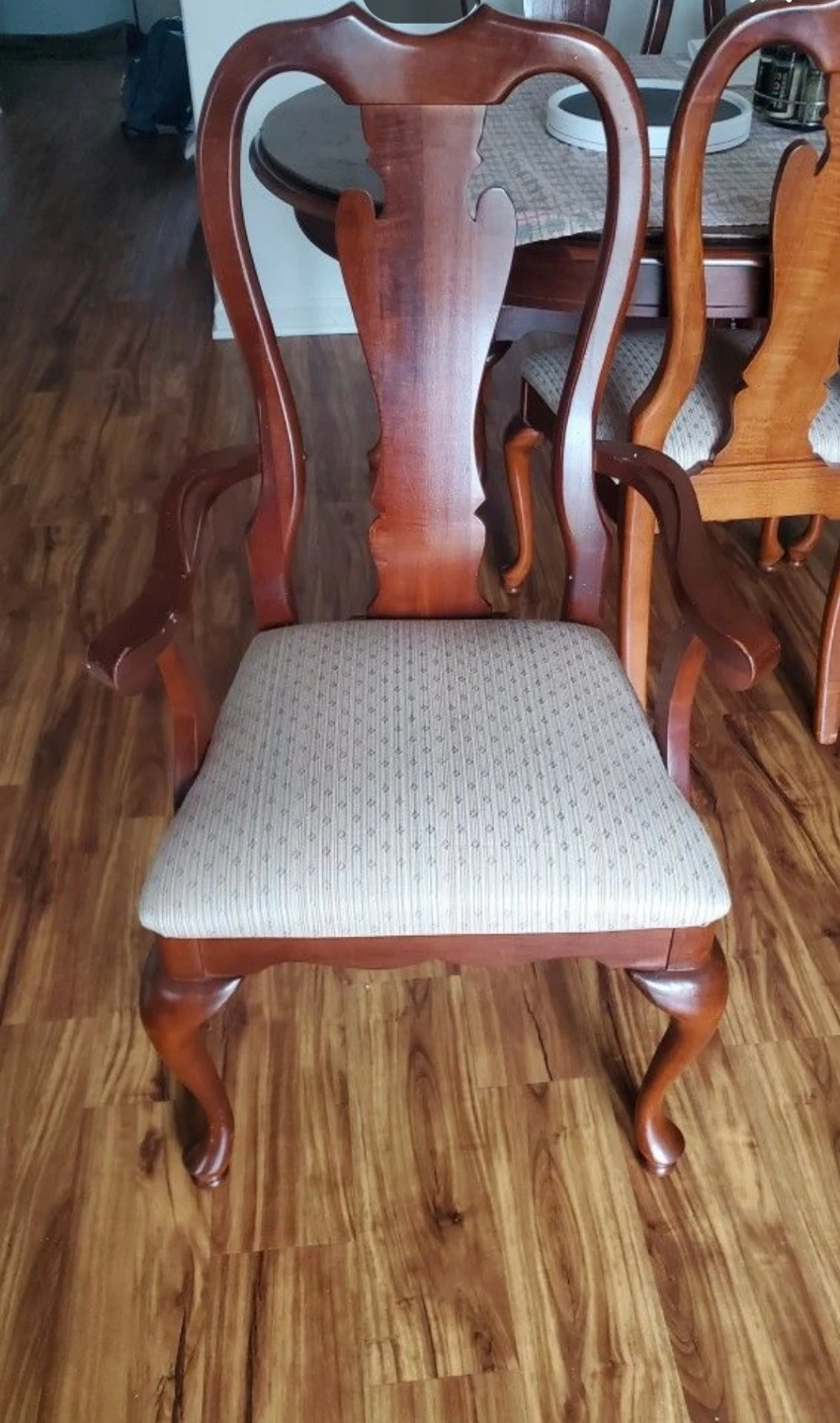 Dining Table and Chairs Set - photo 2