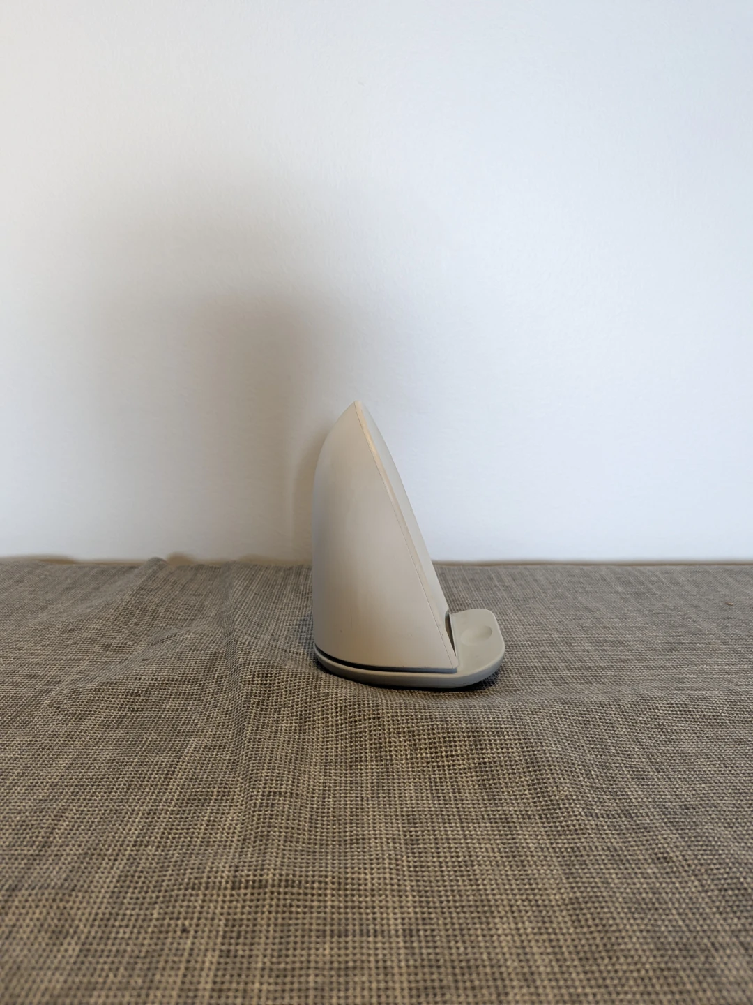 Google Pixel Stand (2nd Gen) Wireless Charger - photo 3