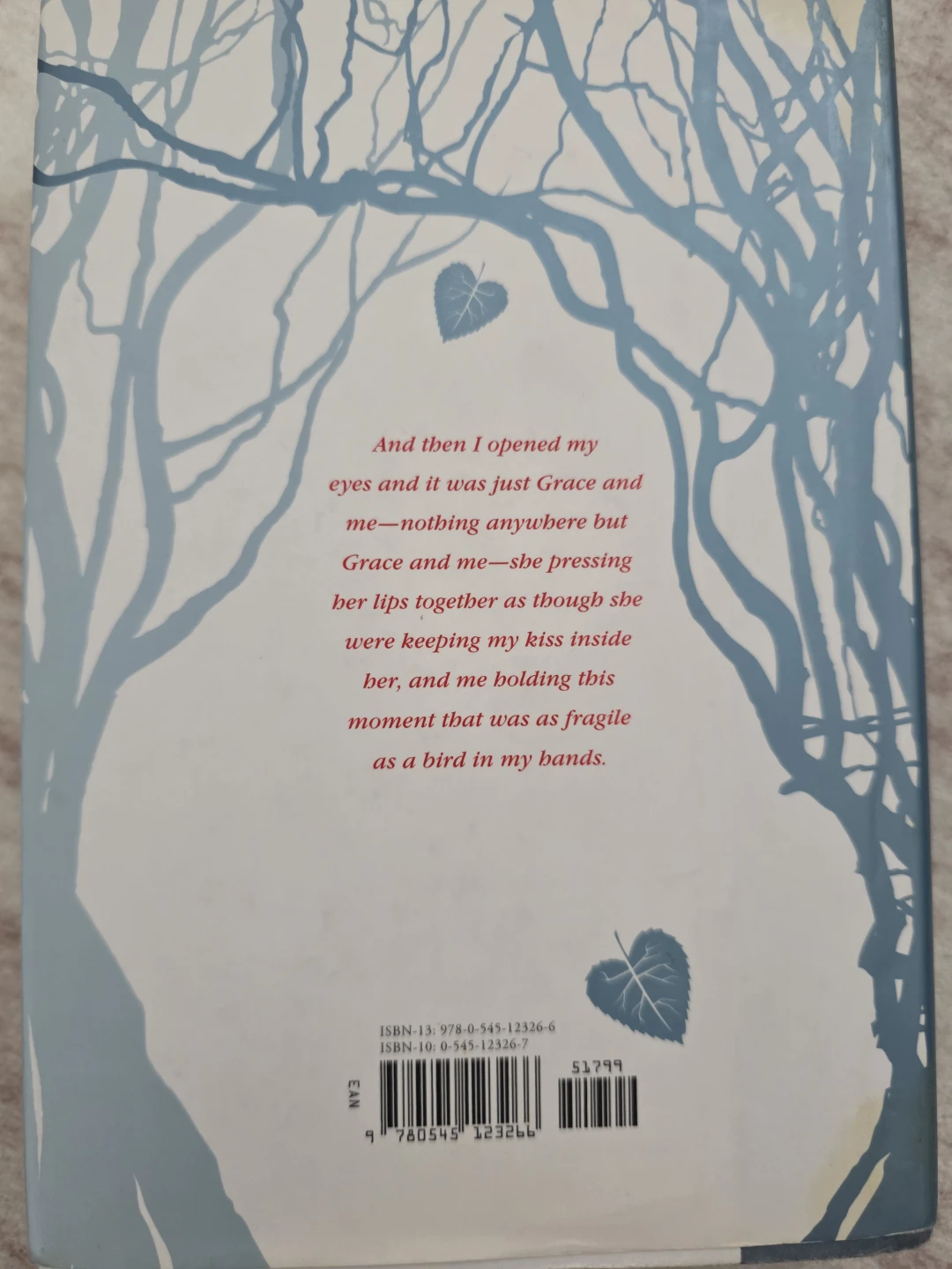 Shiver by Maggie Stiefvater Book - photo 2