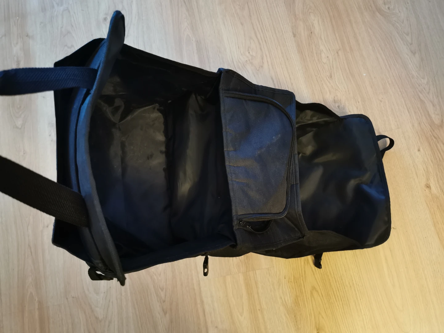 Black Car Trunk Organizer with Insulated Compartment - photo 4