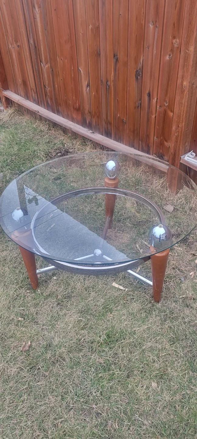 Round Table