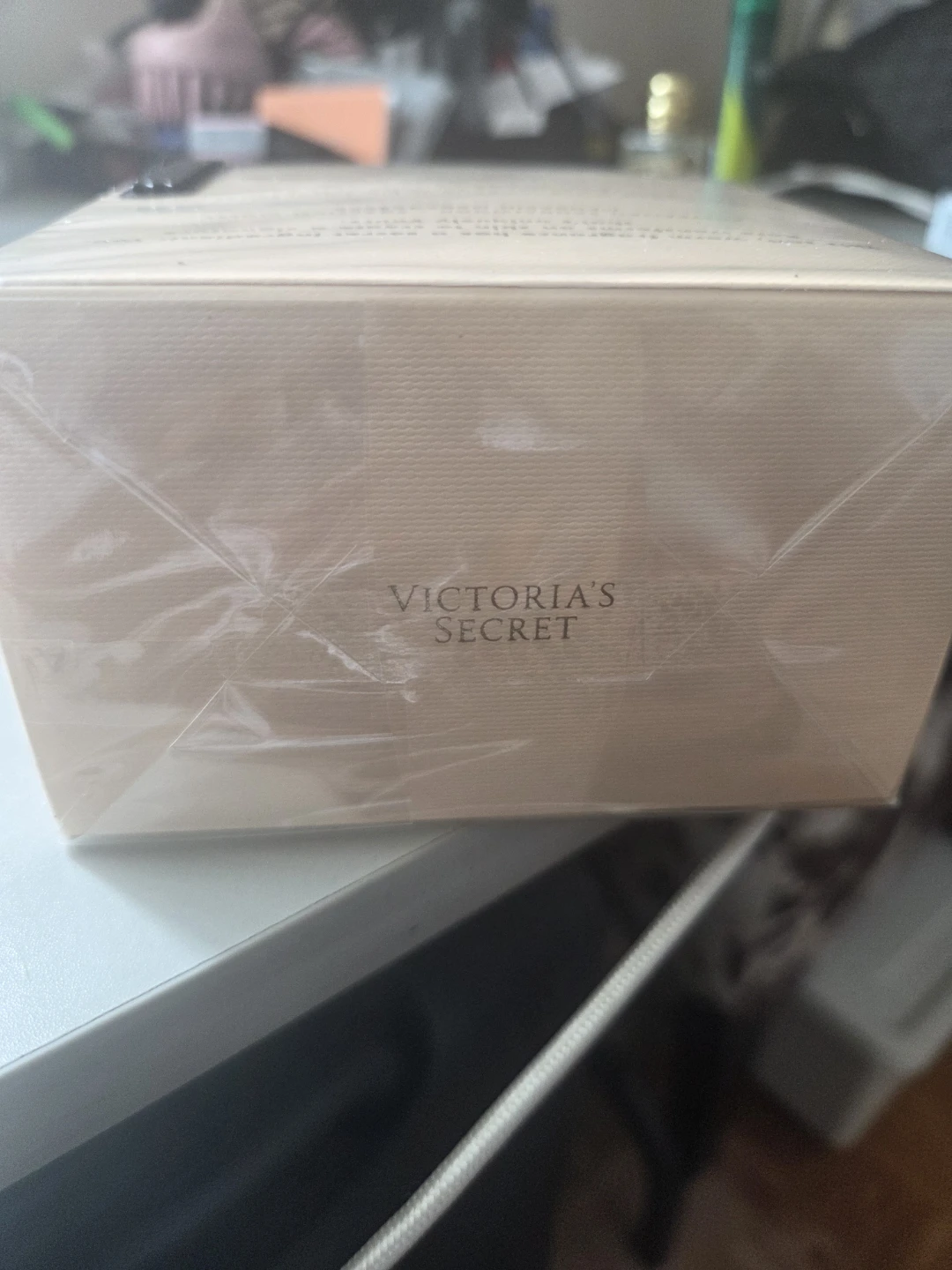 Victoria's Secret Bare Eau de Parfum 50ml / 1.7 fl oz - photo 2