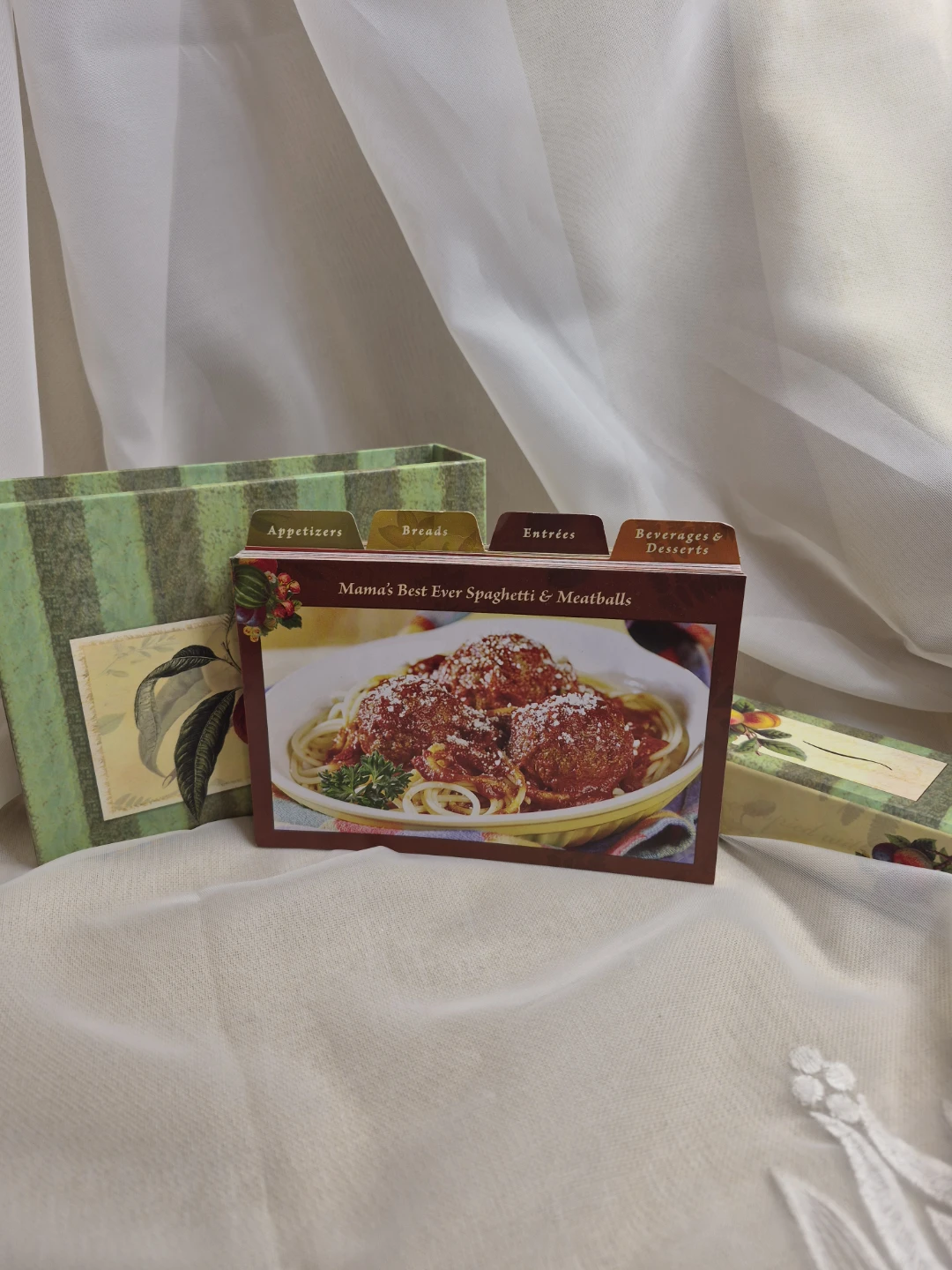 Artwork & Walter Robertson Box of Recipes