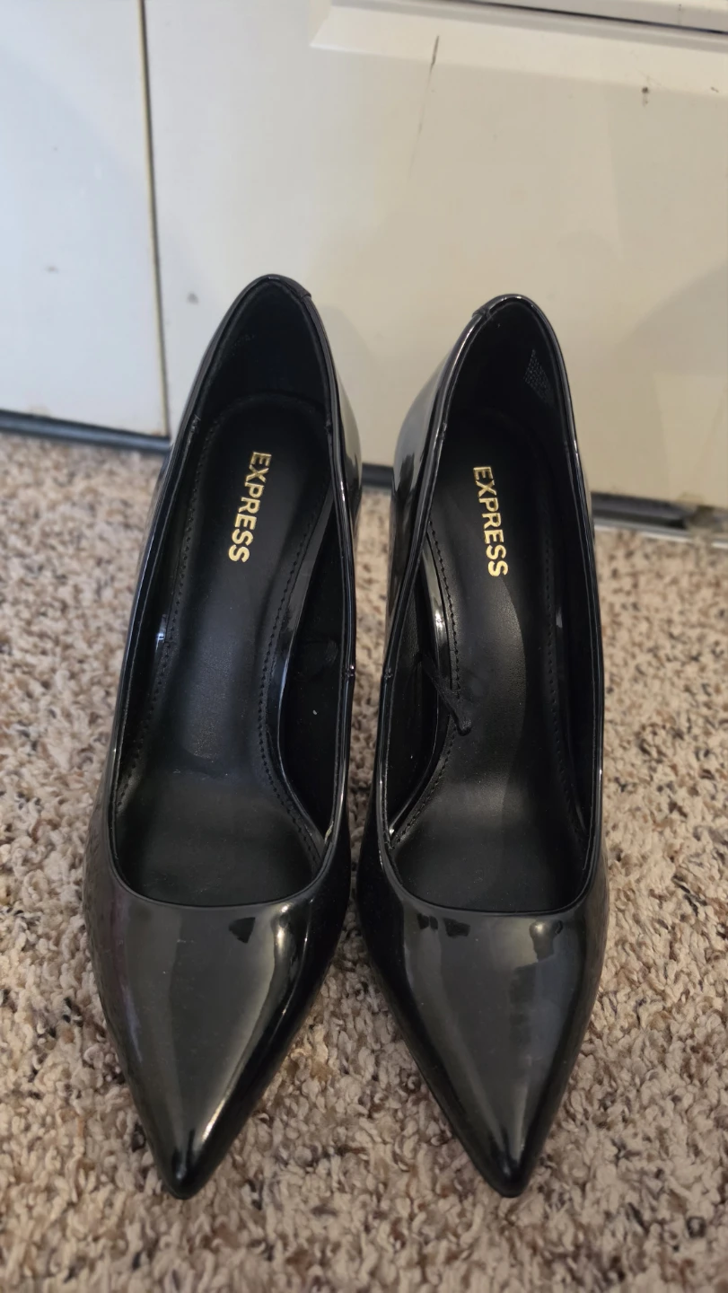 Express Black Patent Pointed Toe Heels