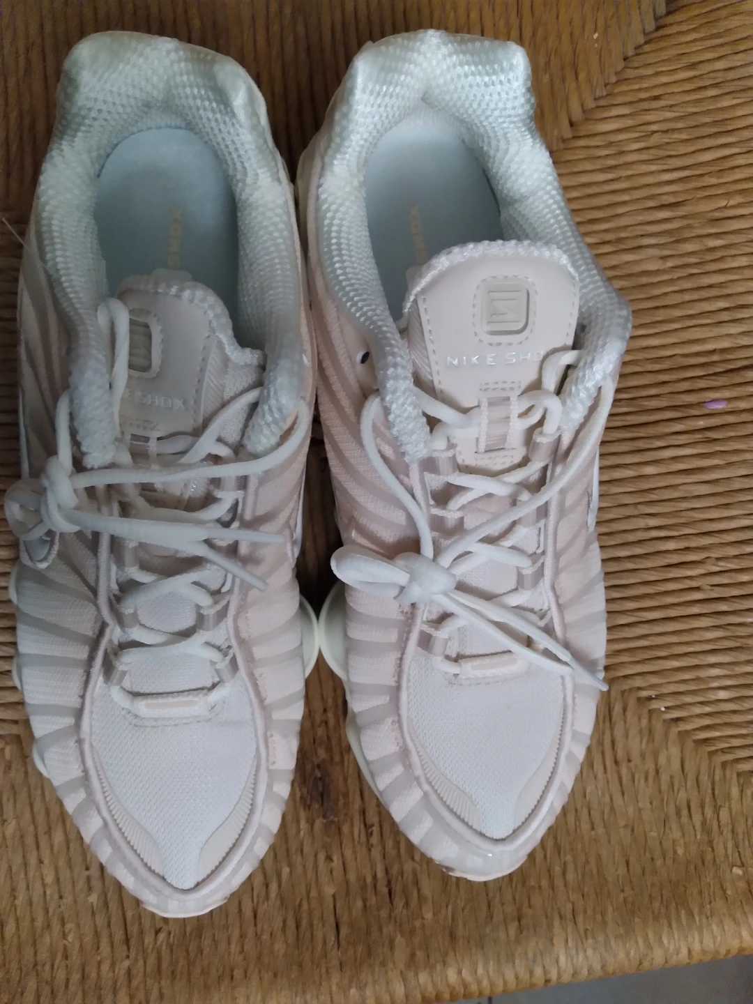 Nike Shox Womens Shoes - photo 3